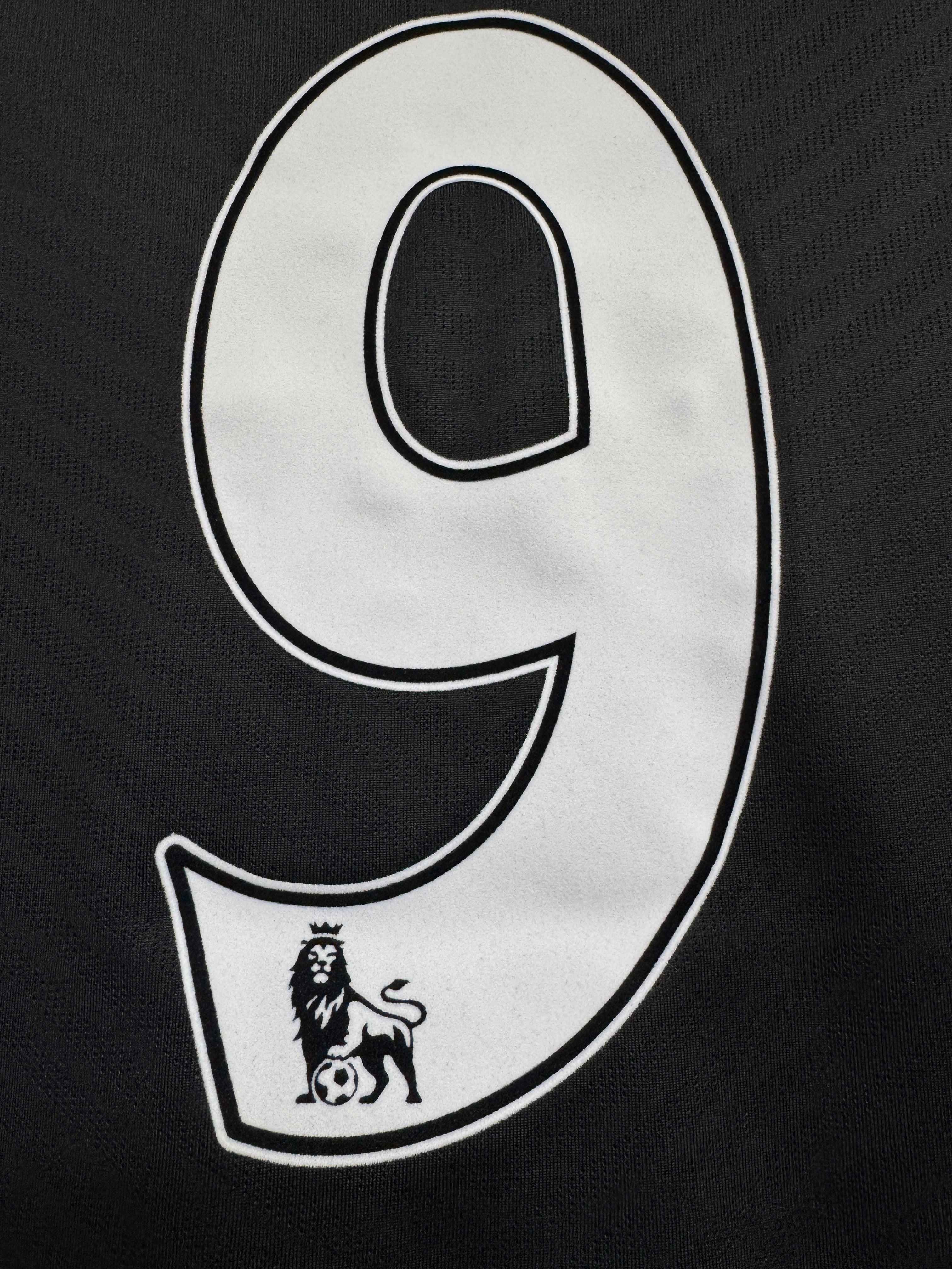 Manchester United 2009/10 Dimitar Berbatov #9 Longsleeve Away Shirt | Retro Screamers