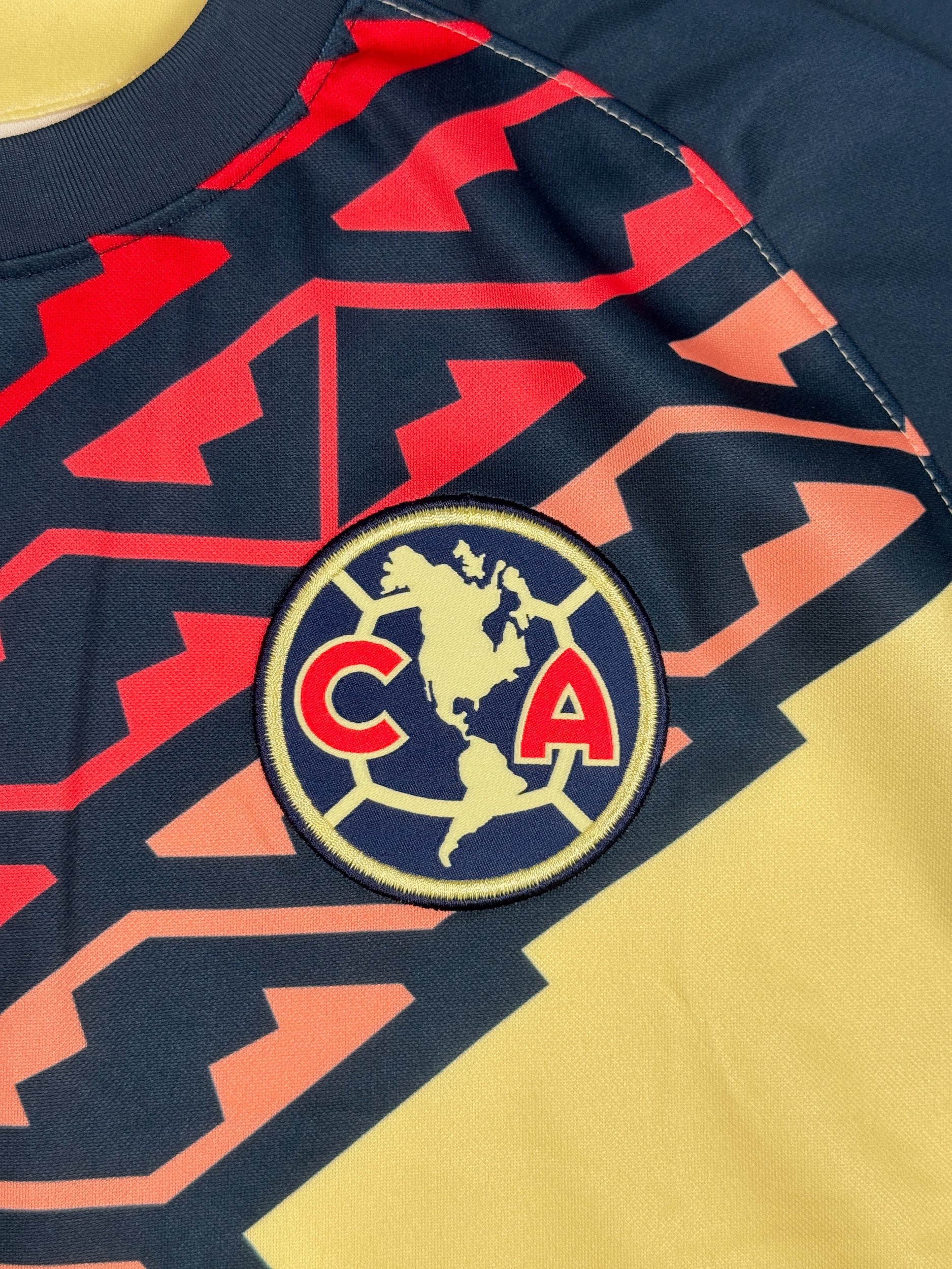Club America 2021/22 Home Shirt - L
