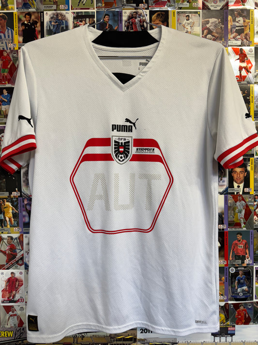 Austria 2022/23 Away Shirt | Retro Screamers
