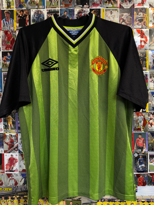 Manchester United 1998-00 Training Shirt | Retro Screamers