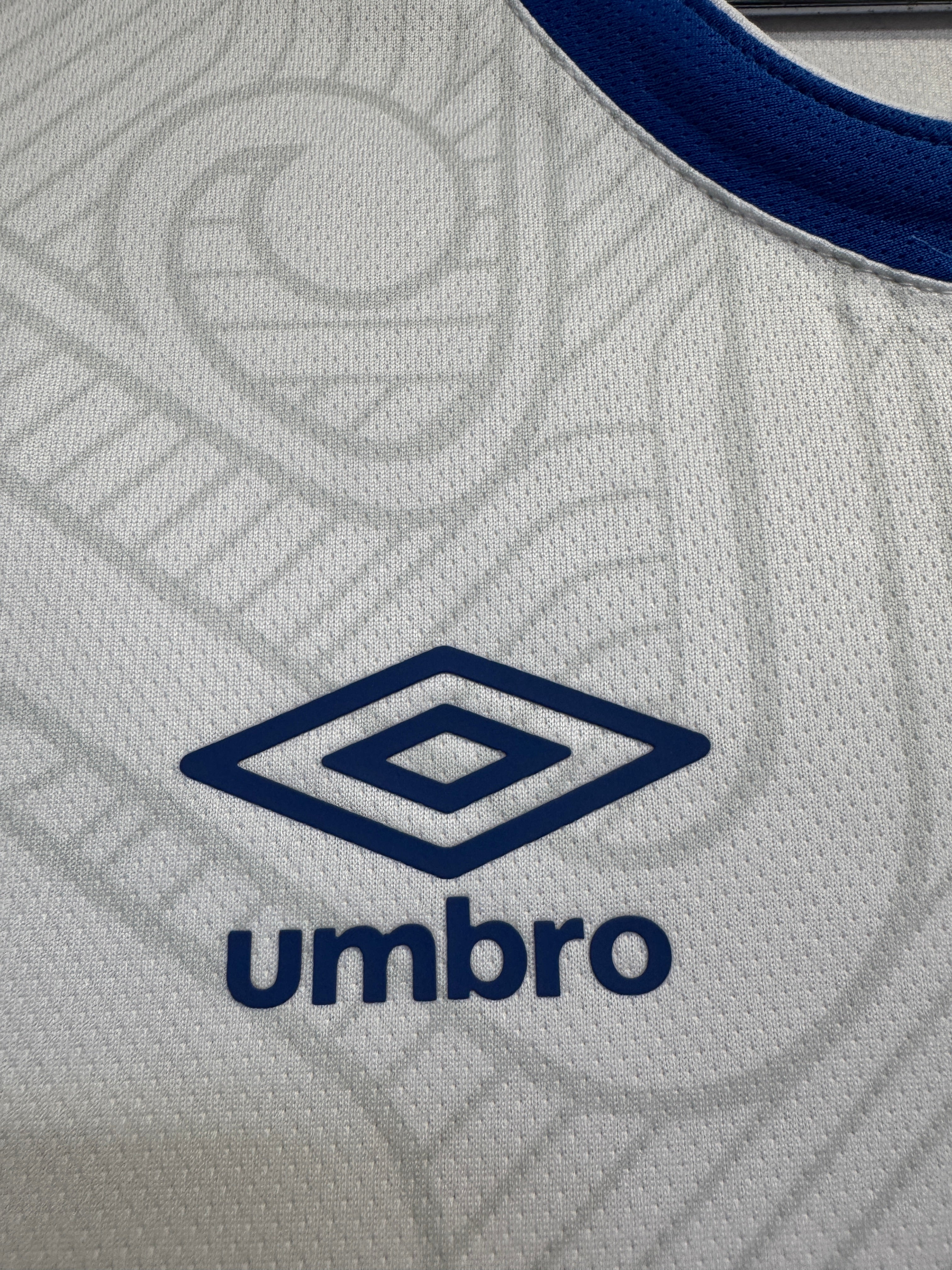 El Salvador 2017/18 Away Shirt | Retro Screamers