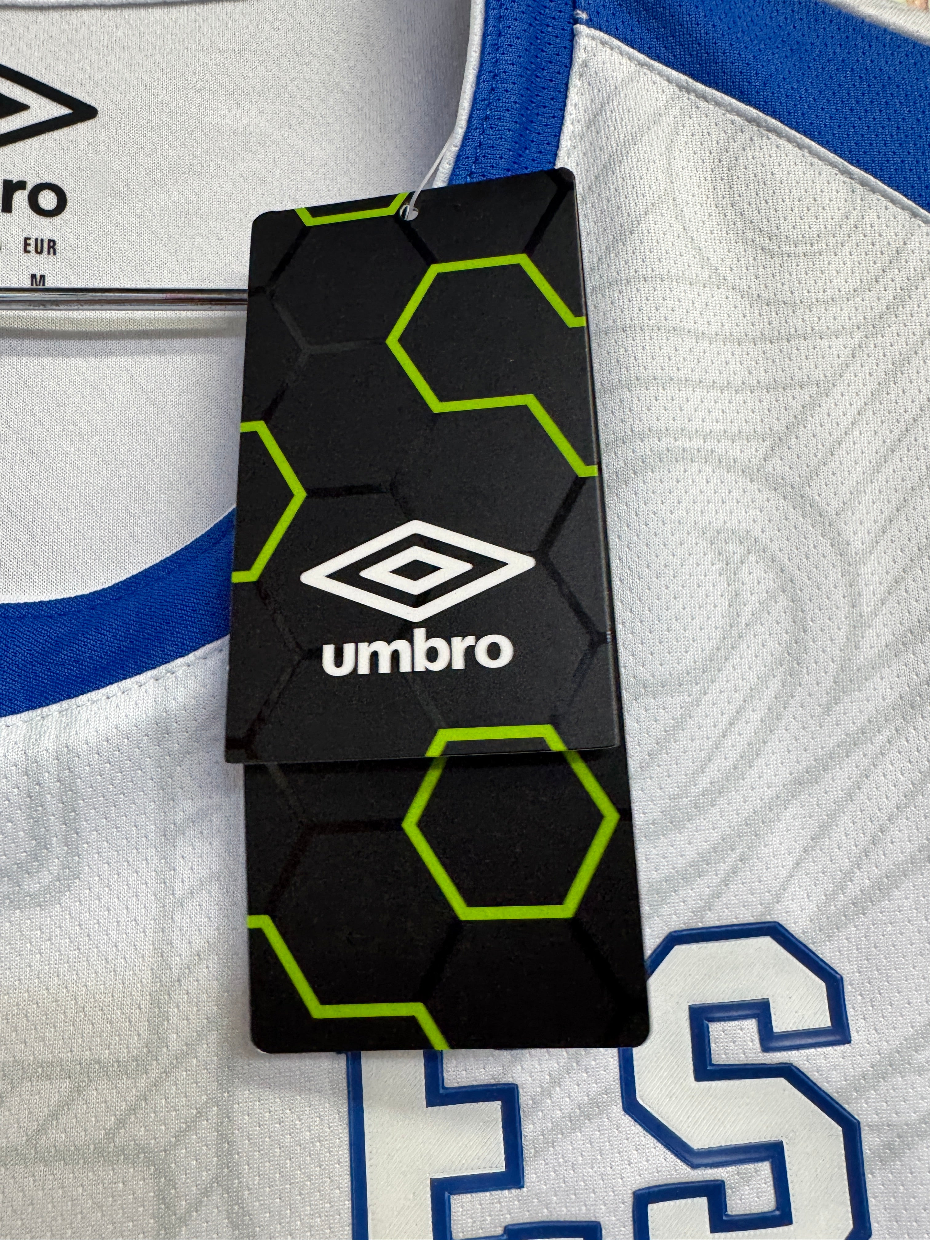 El Salvador 2017/18 Away Shirt | Retro Screamers
