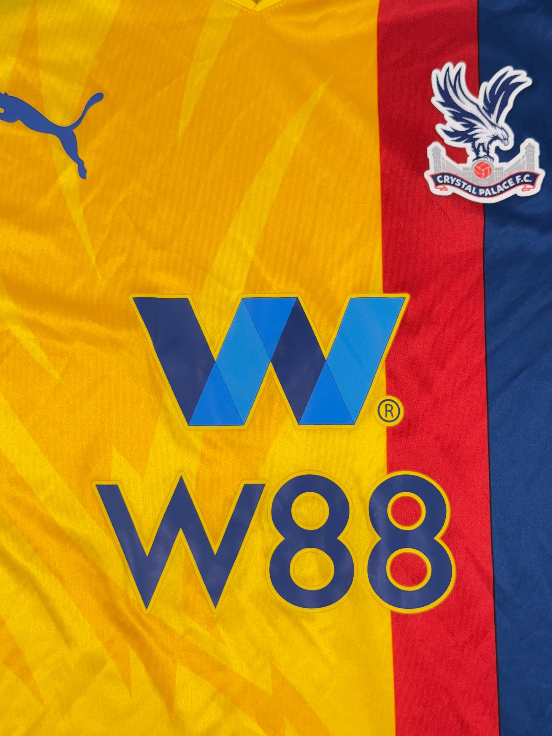 Crystal Palace 2021/22 Away Shirt - L