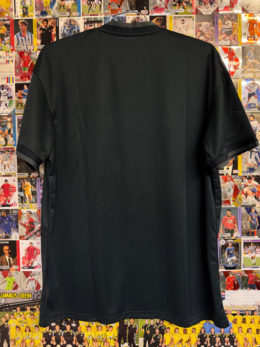 Real Madrid 2018/19 Away Shirt - XL