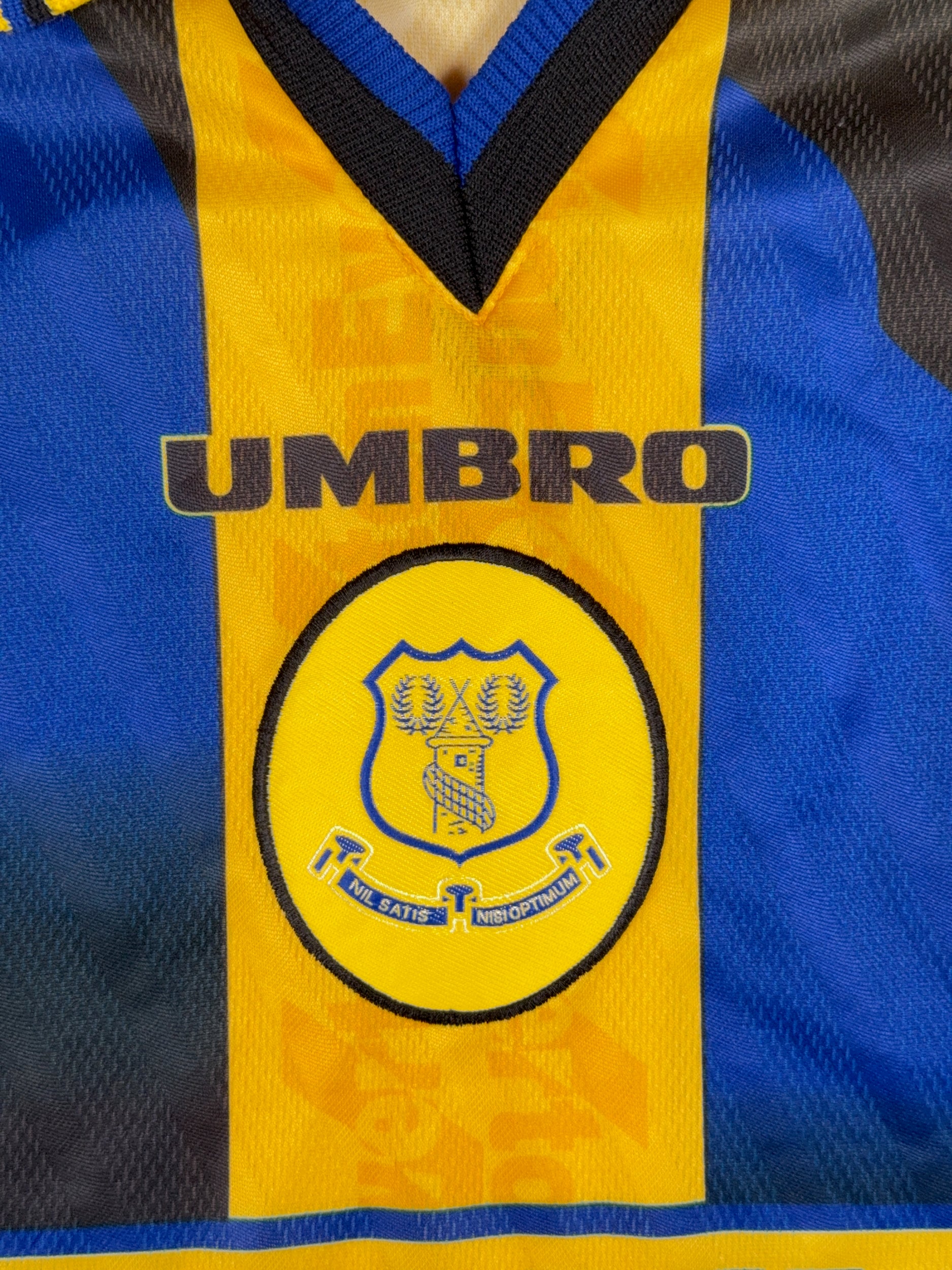 Everton 1996/97 Away Shirt - M