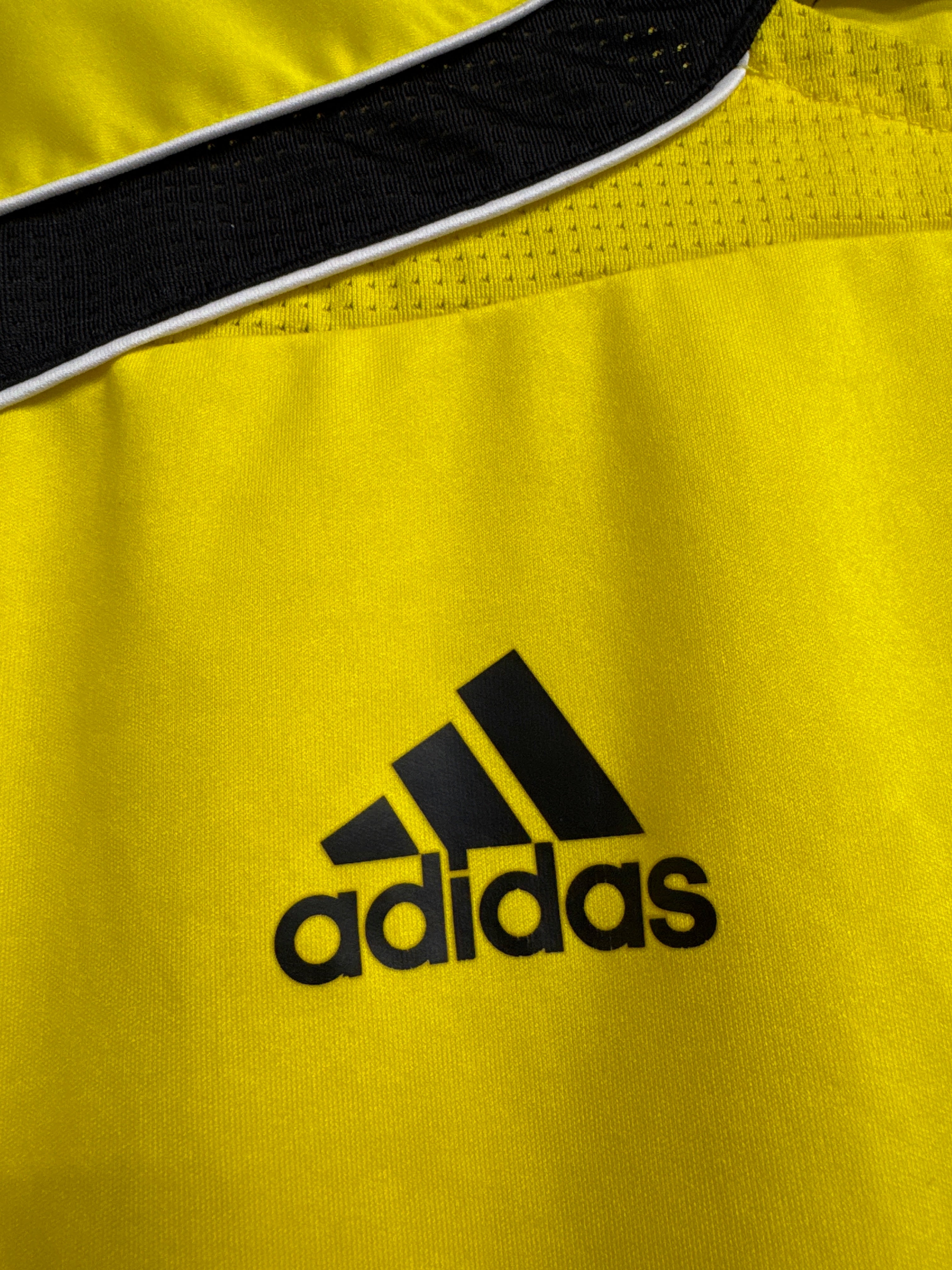 Columbus Crew 2010/11 Training Shirt | Retro Screamers