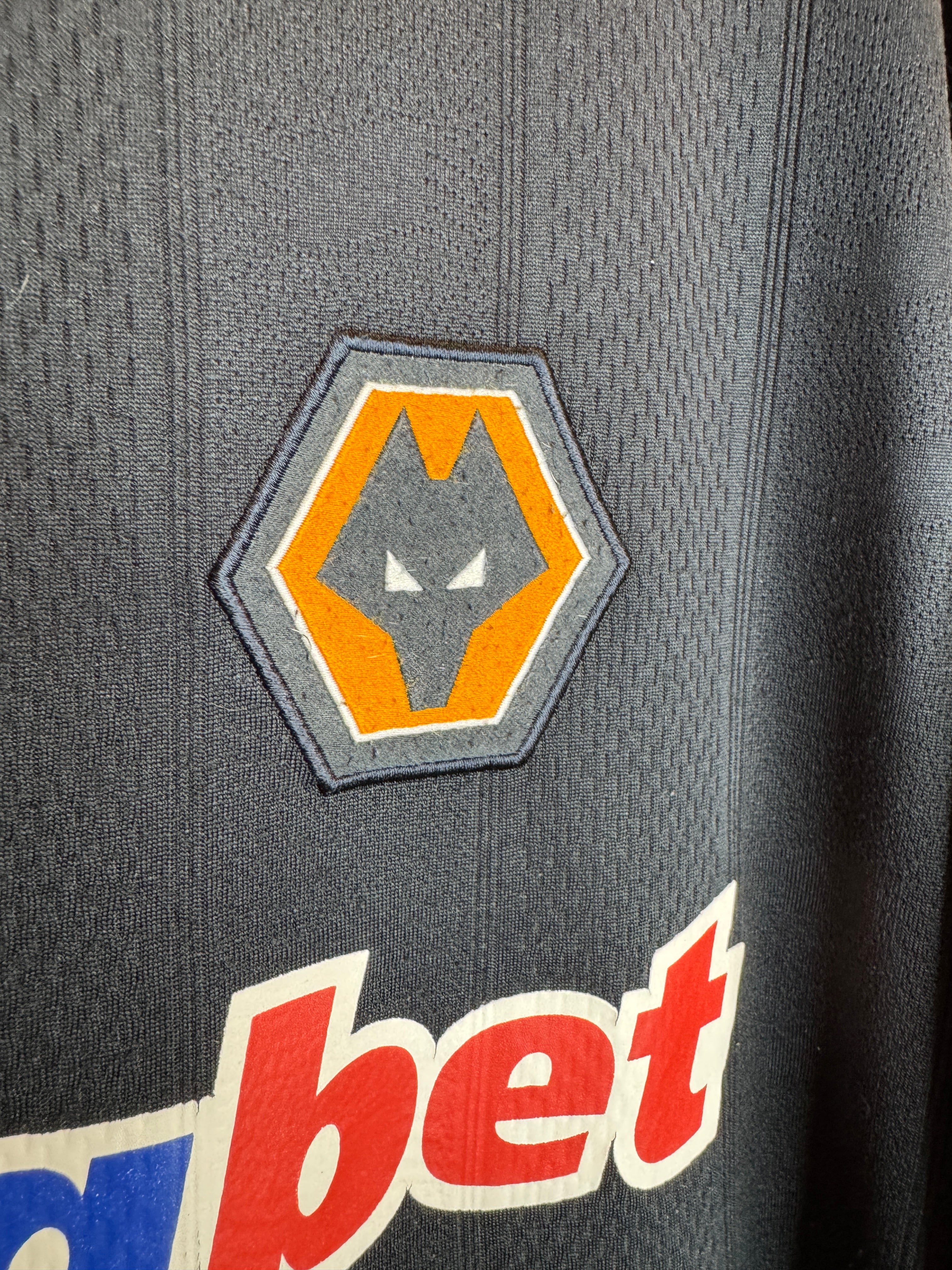 Wolves 2011/12 Away Shirt | Retro Screamers