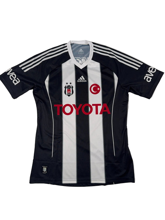 Besiktas 2011/12 Home Shirt - L