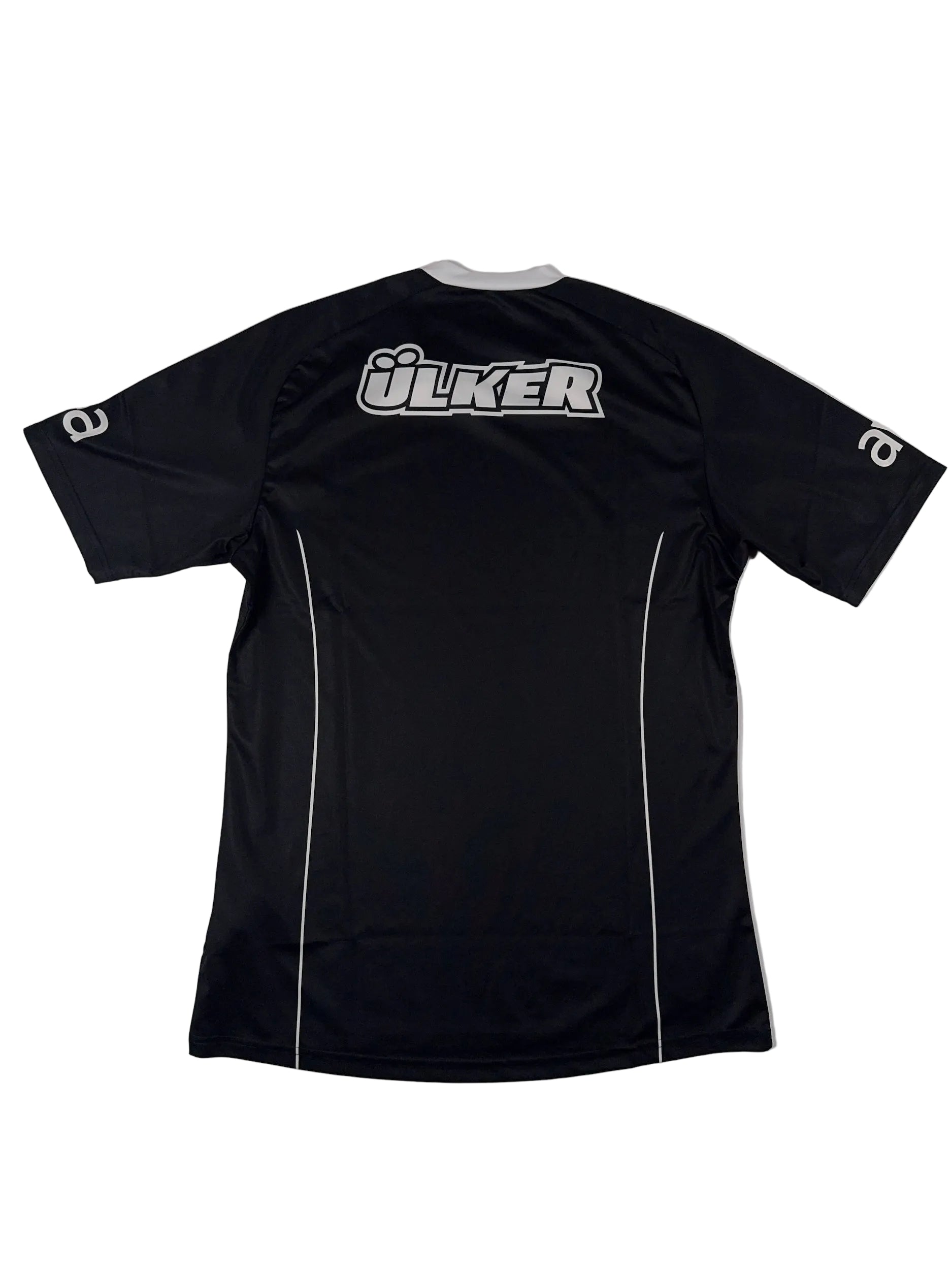 Besiktas 2011/12 Home Shirt - L