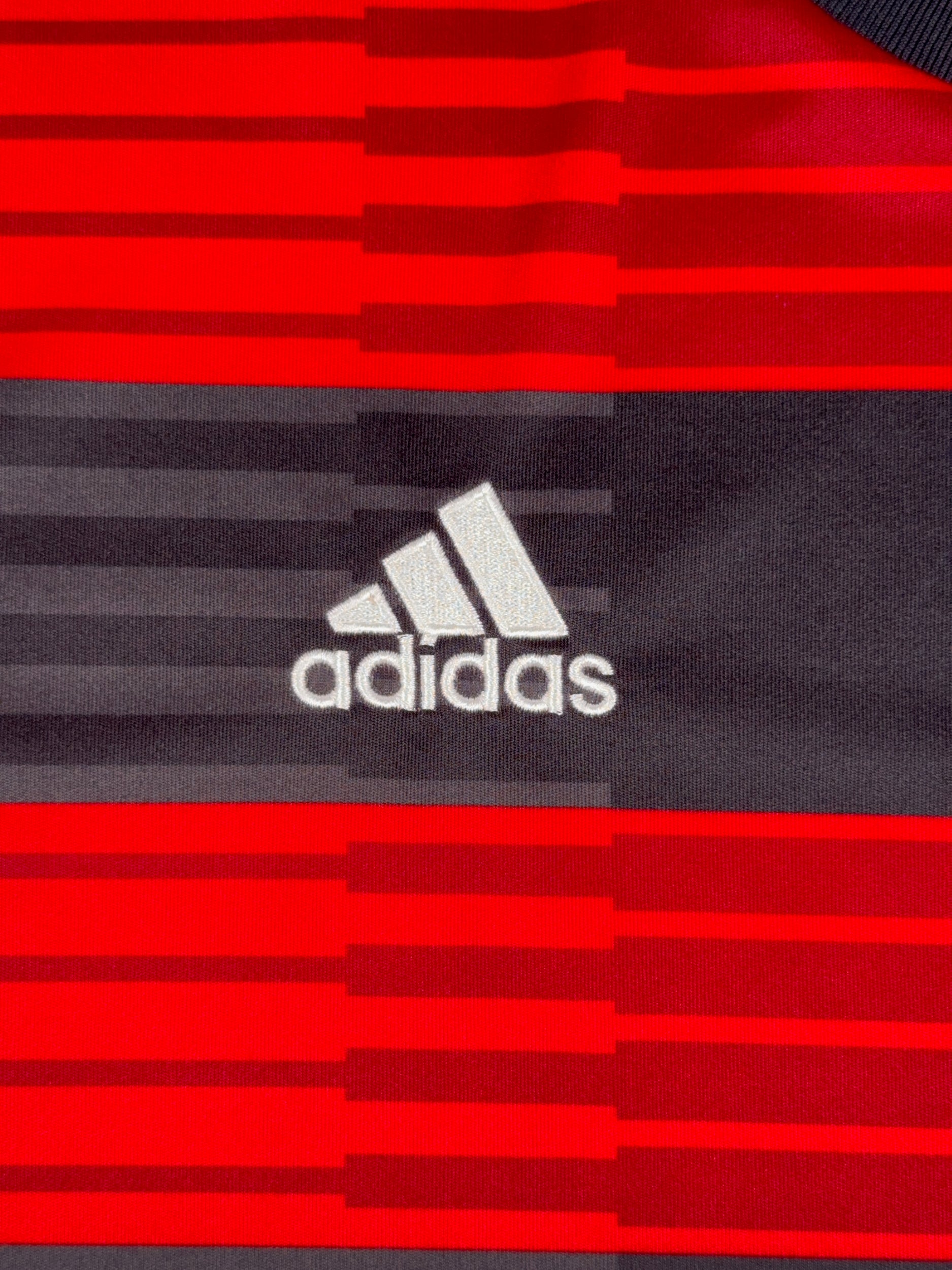 Flamengo 2018/19 Home Shirt - L