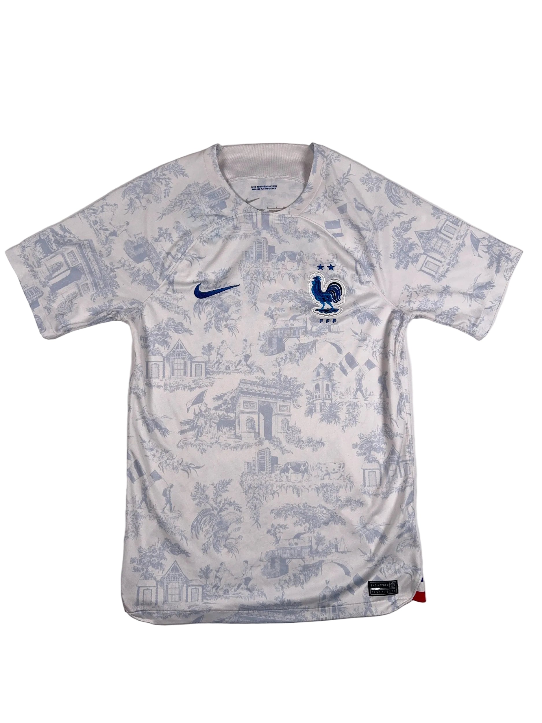 France 2022/23 Away Shirt - S