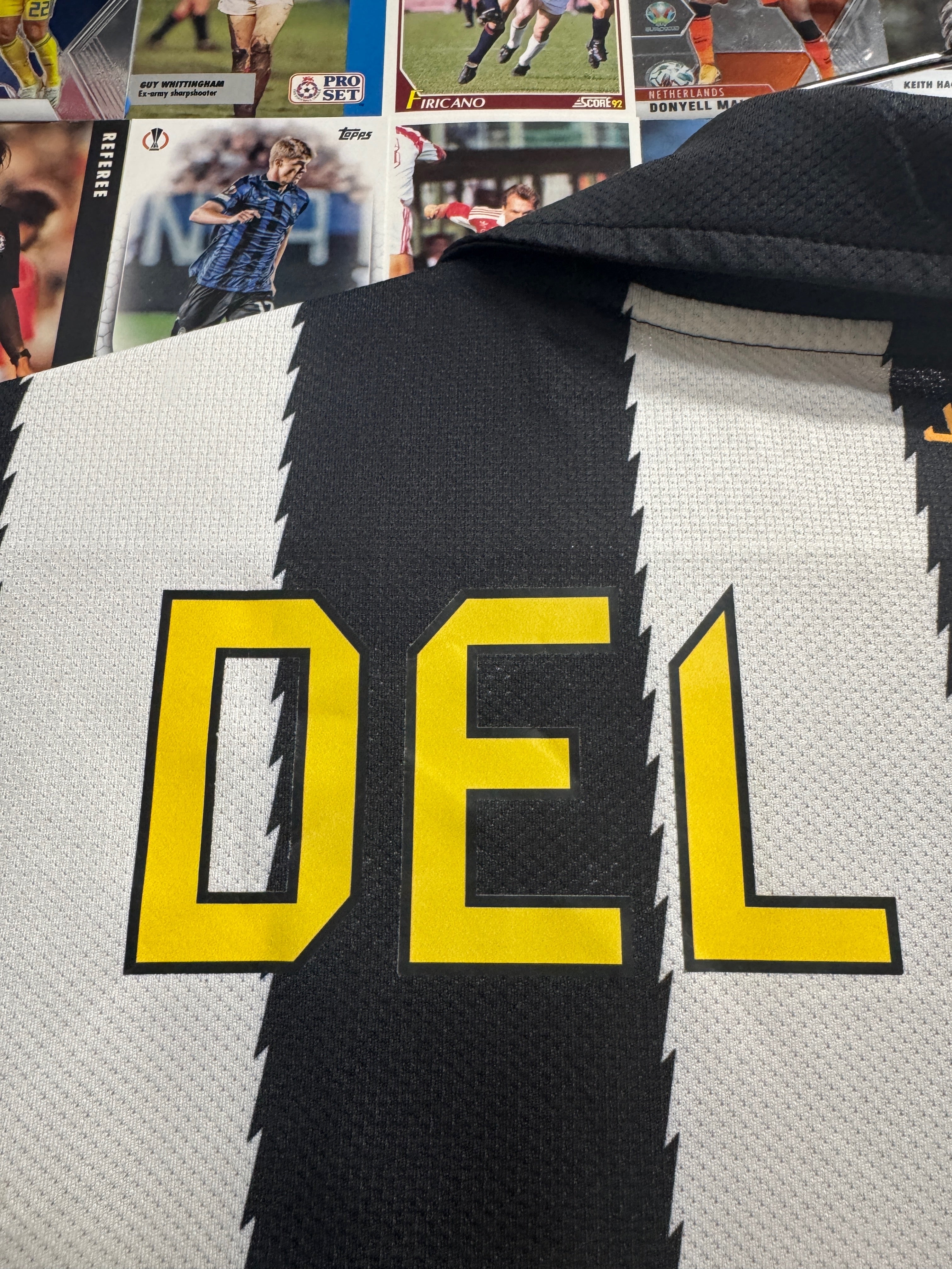 Juventus 2010/11 Alessandro Del Piero #10 Home Shirt | Retro Screamers
