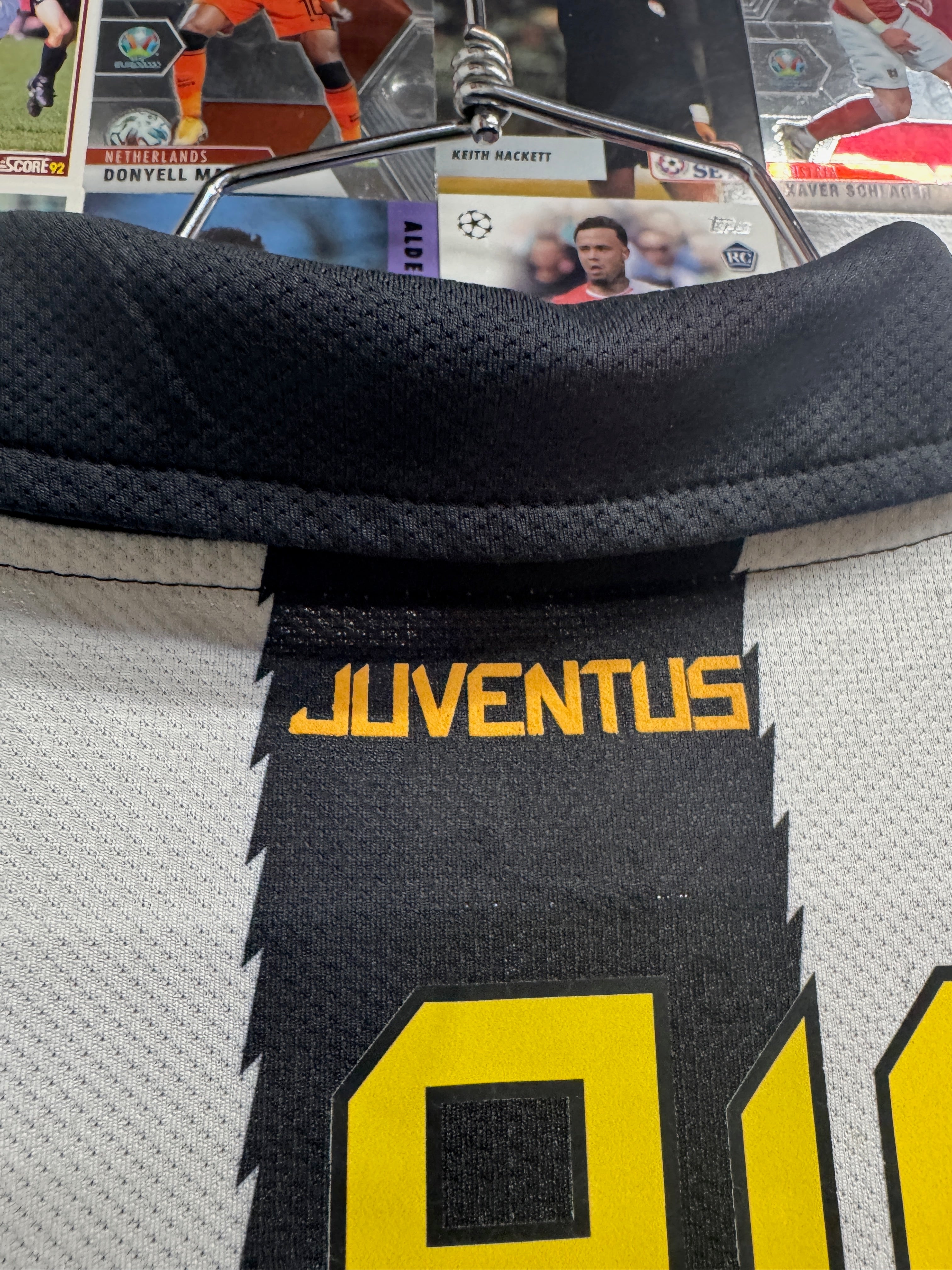 Juventus 2010/11 Alessandro Del Piero #10 Home Shirt | Retro Screamers