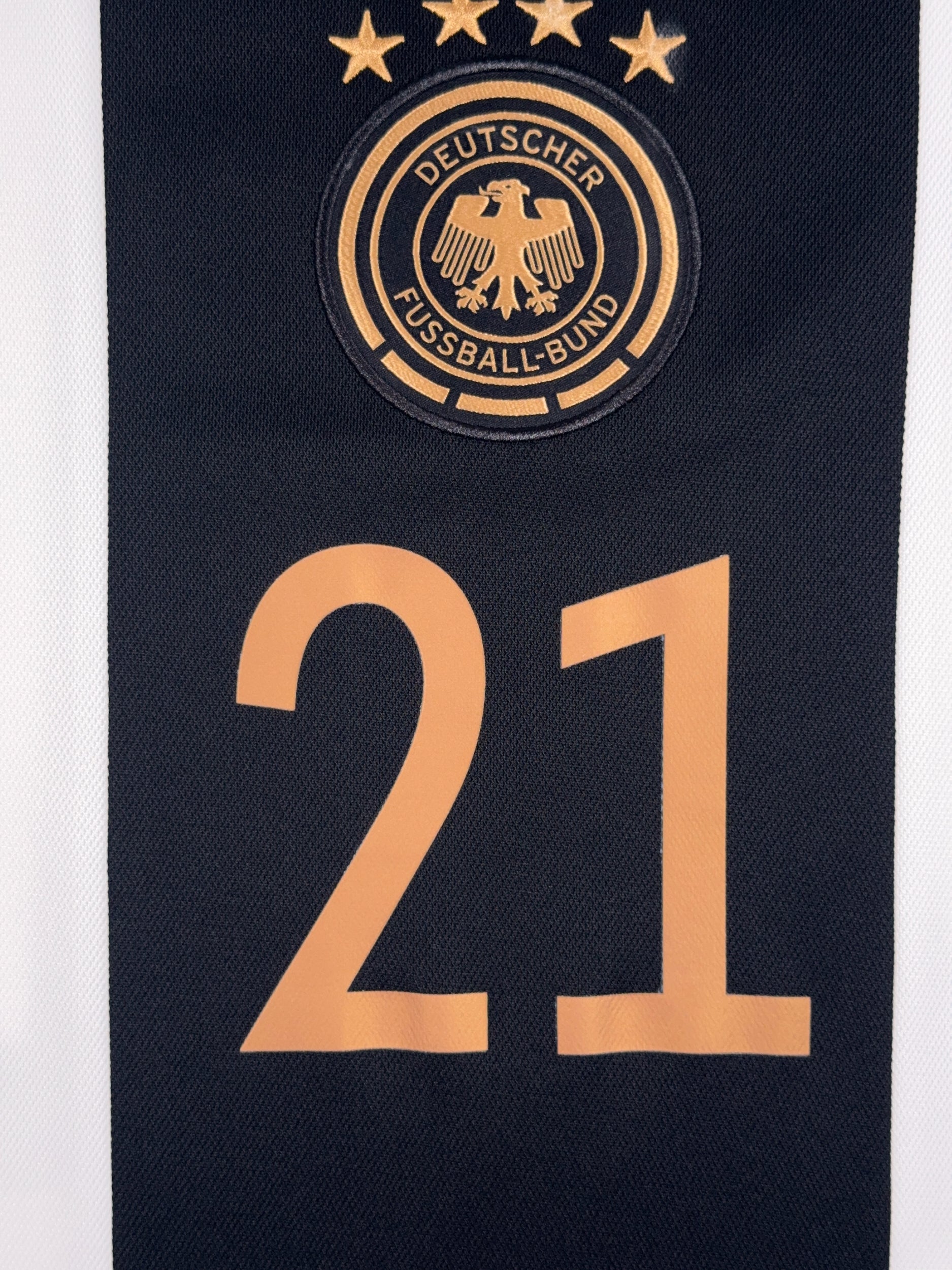 Germany 2023/24 Ilkay Gundogan #21 Home Shirt - M