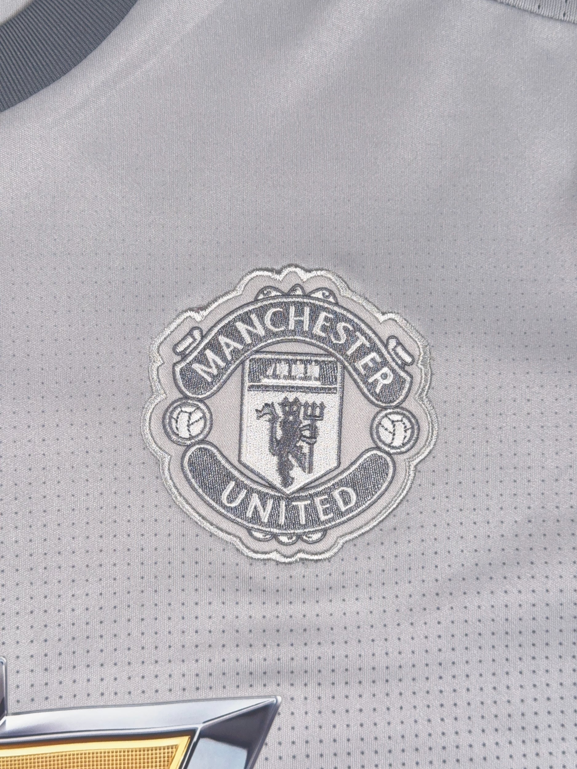 Manchester United 2017/18 Eric Bailly #3 Third Shirt - L
