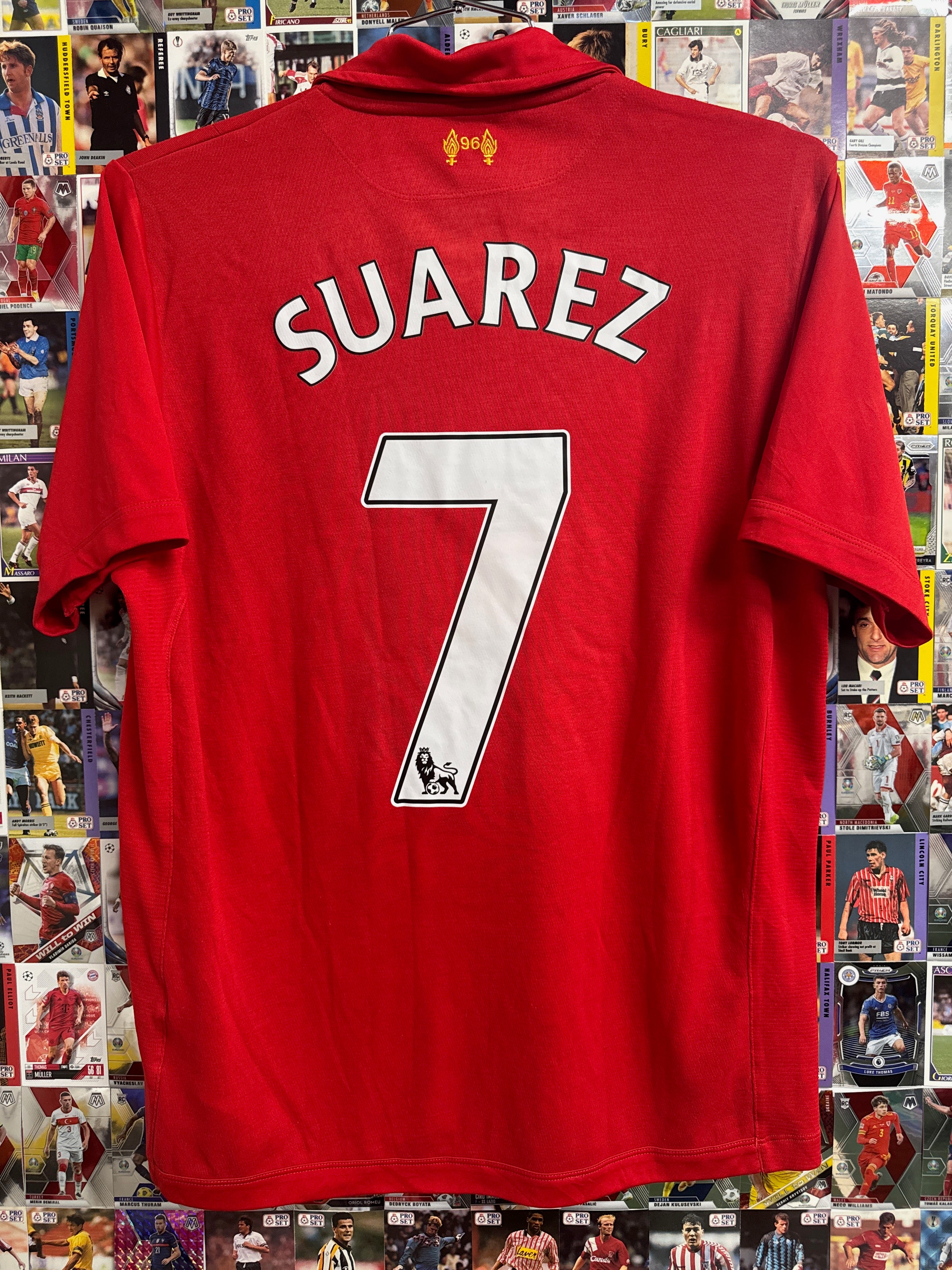 Liverpool 2012/13 Luis Suárez #7 Home Shirt | Retro Screamers