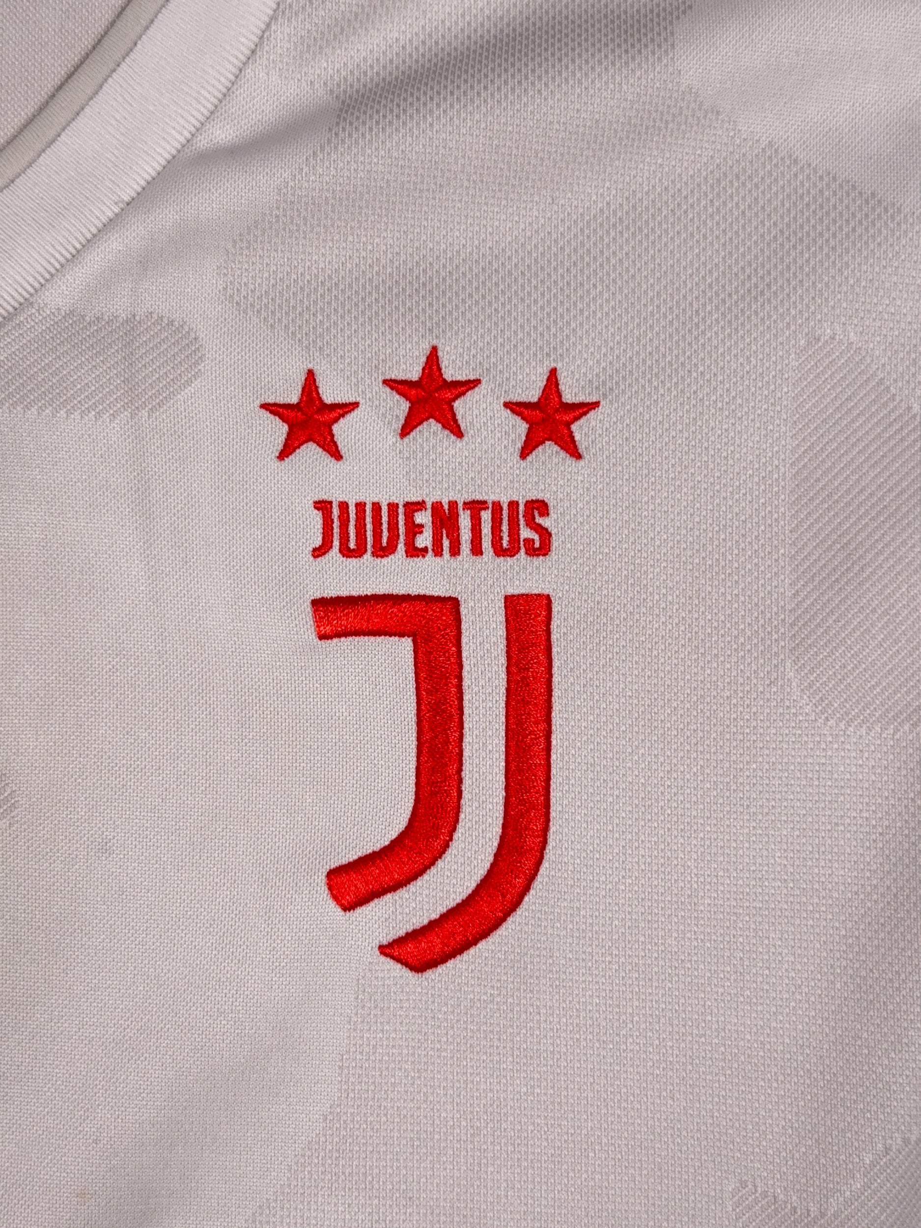 Juventus 2019/20 Away Shirt - L