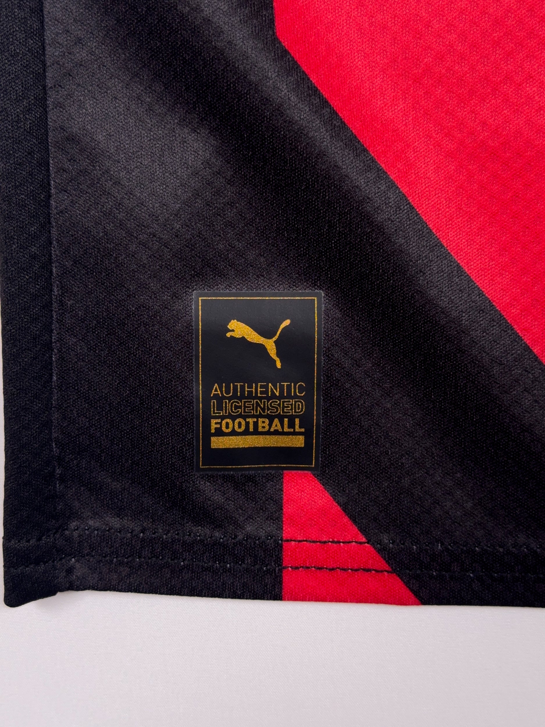 Manchester City 2022/23 Joao Cancelo #7 Away Shirt - M