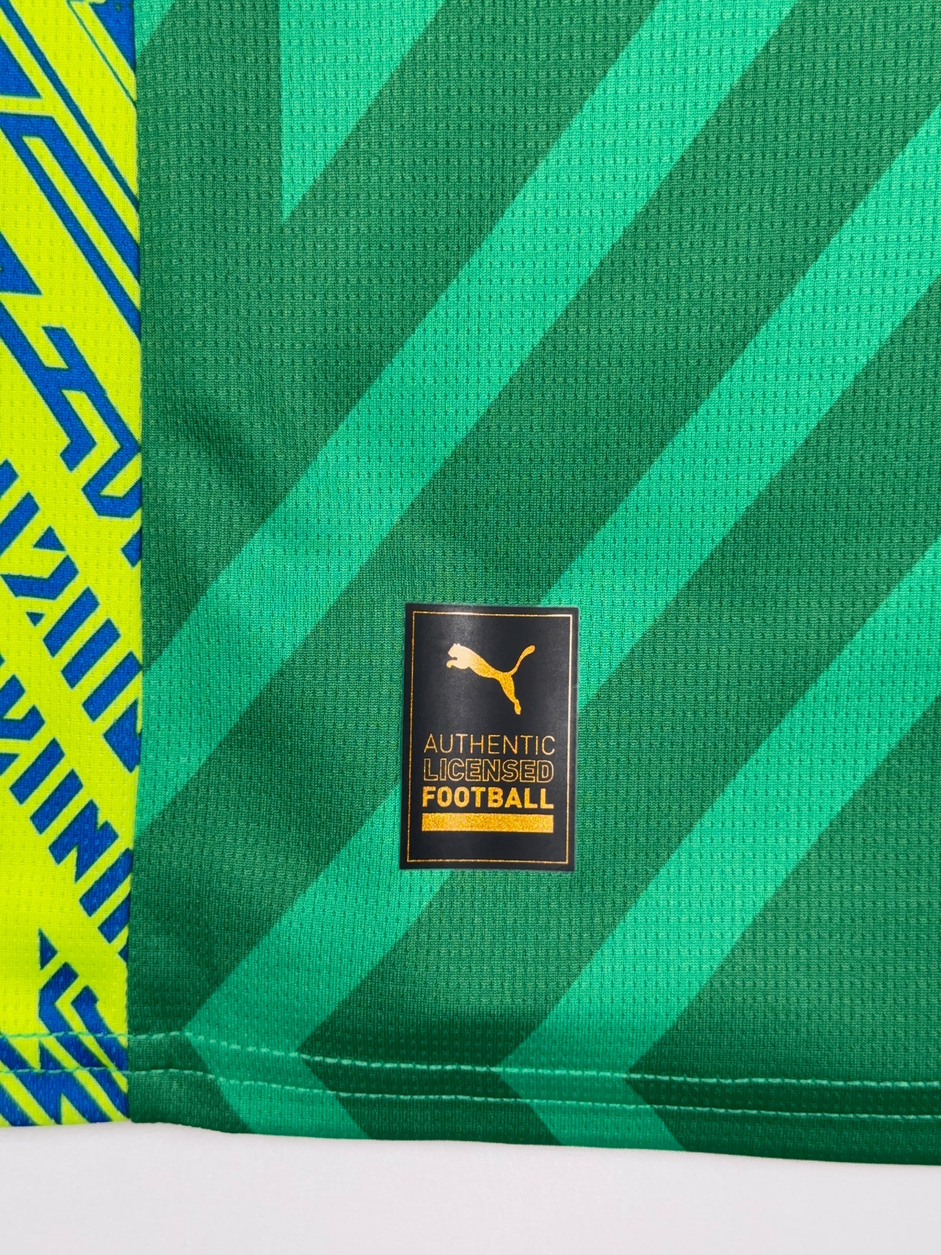 Manchester City 2023/24 Ederson Moraes #31 Goalkeeper Shirt - M