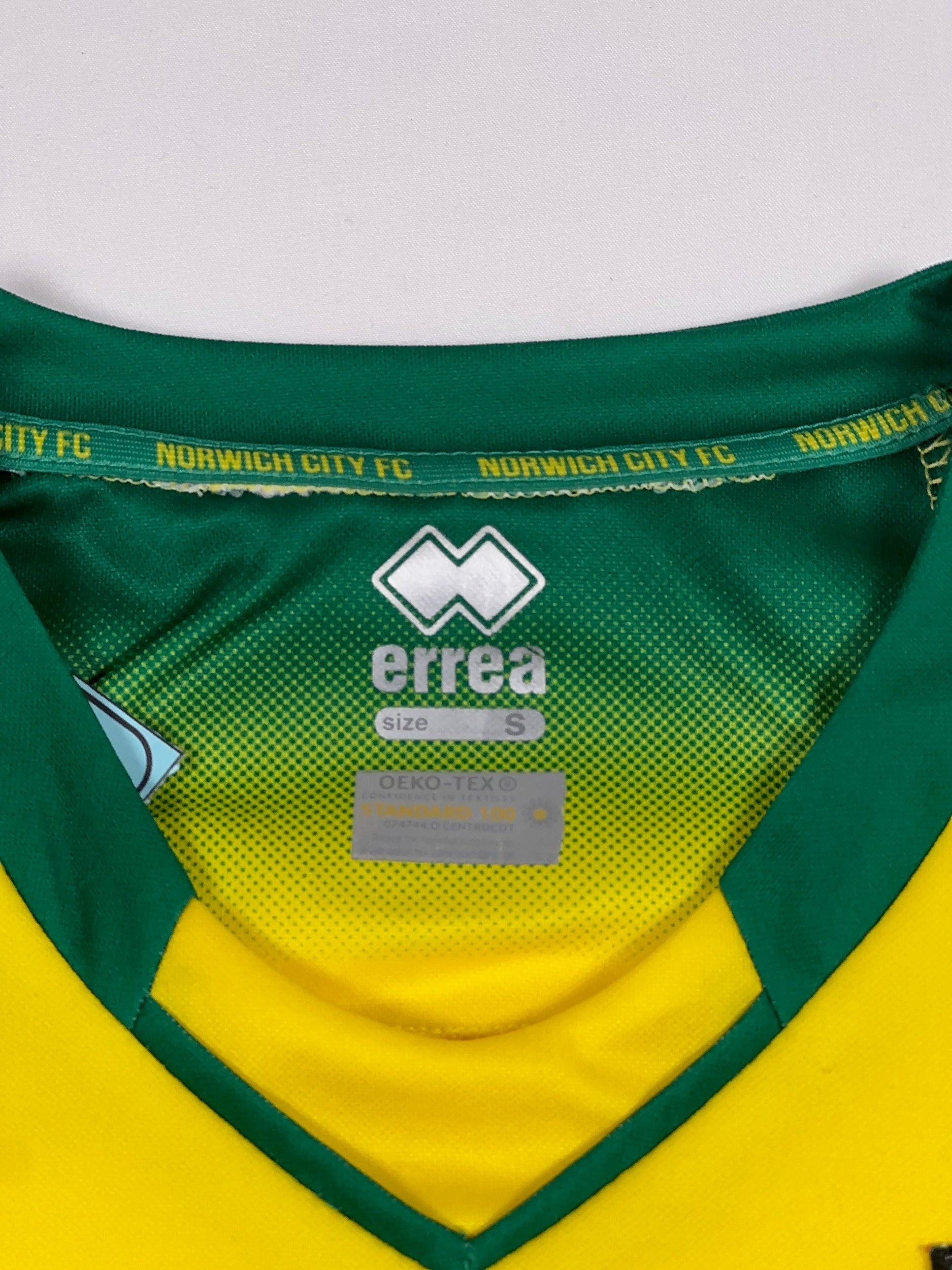Norwich City 2019/20 Home Shirt - S