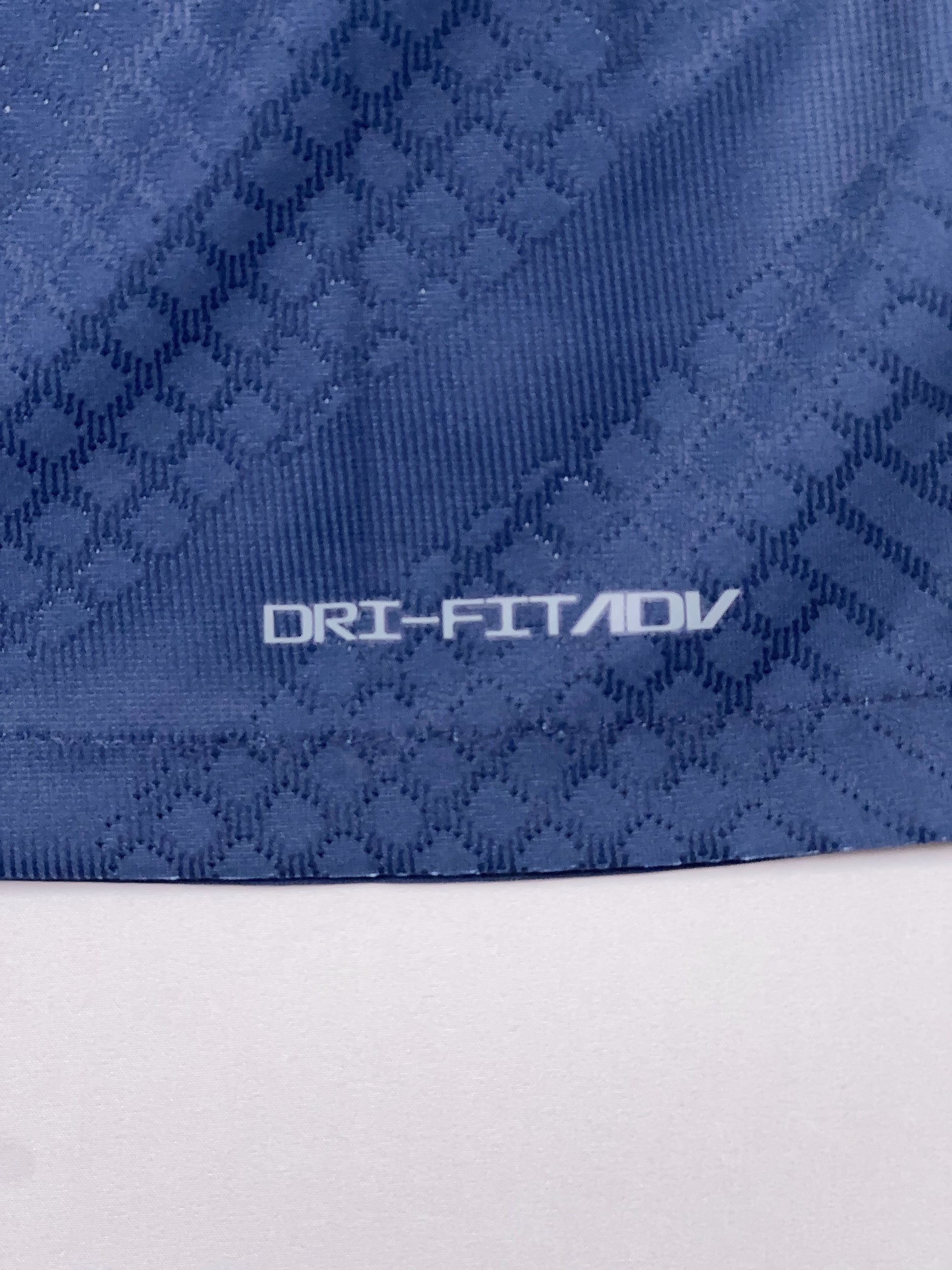 PSG 2022/23 Vaporknit Home Shirt - S