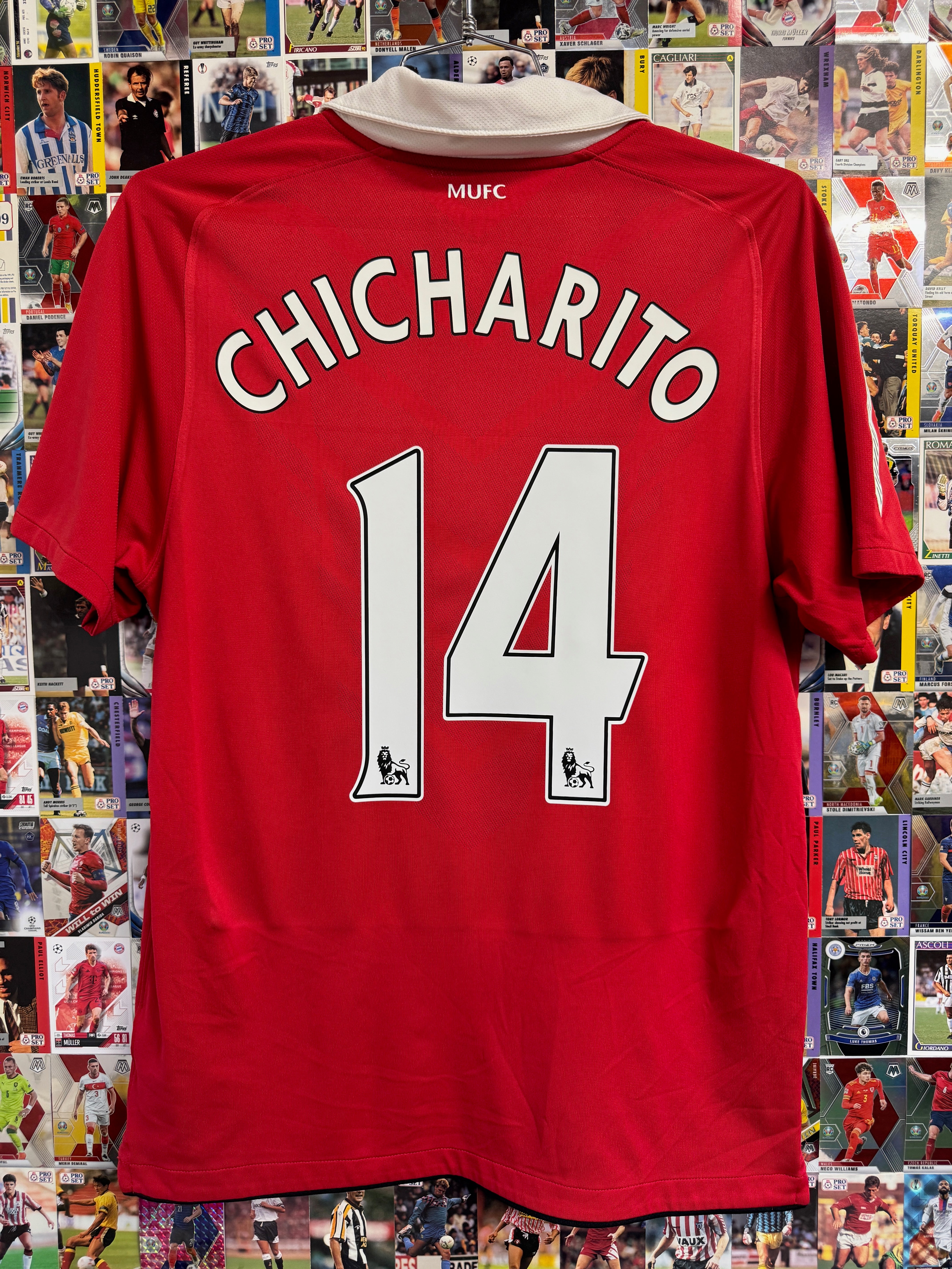 Manchester United 2010/11 Javier Chicharito Hernandez #14 Home Shirt - M
