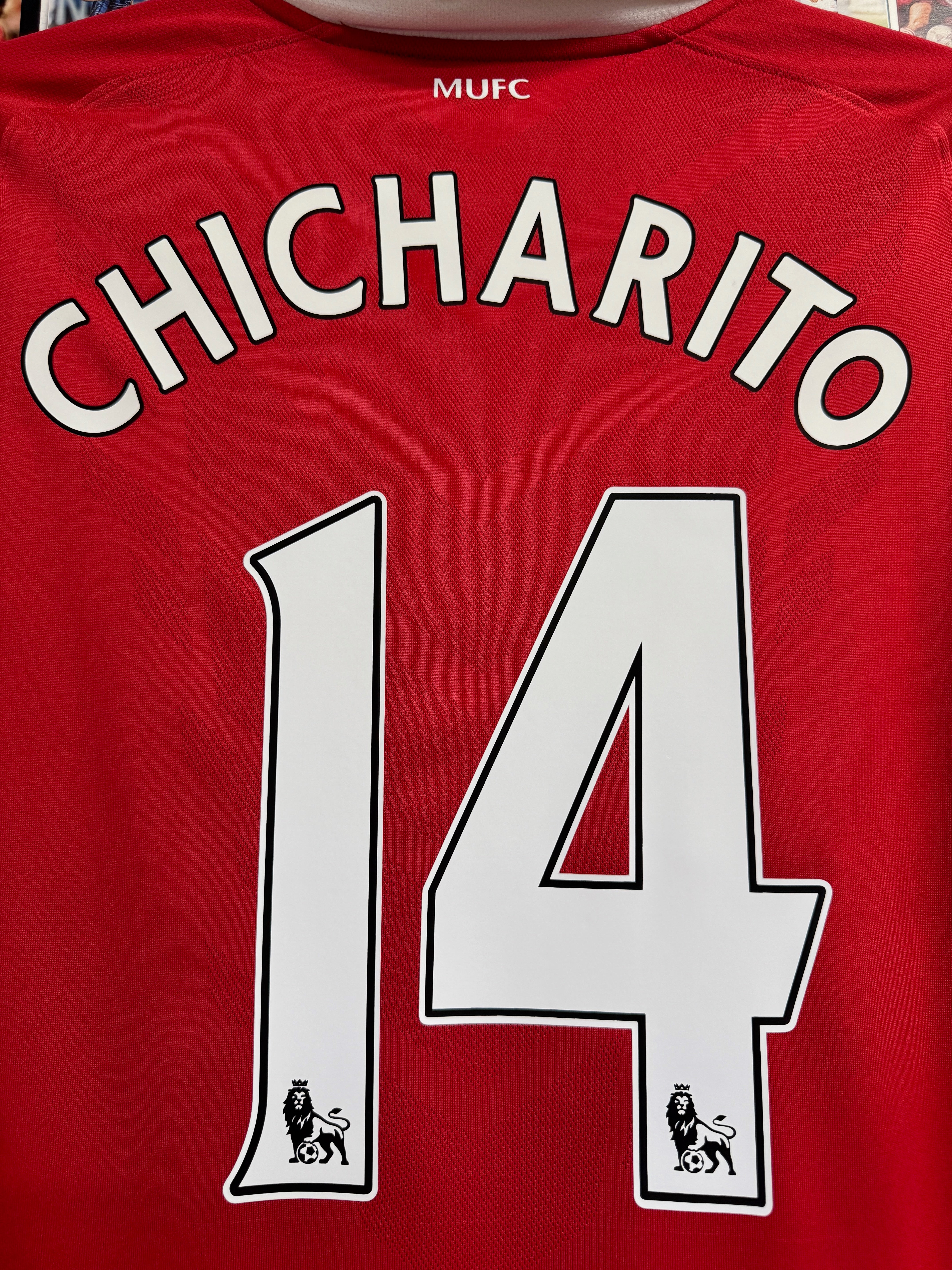 Manchester United 2010/11 Javier Chicharito Hernandez #14 Home Shirt | Retro Screamers