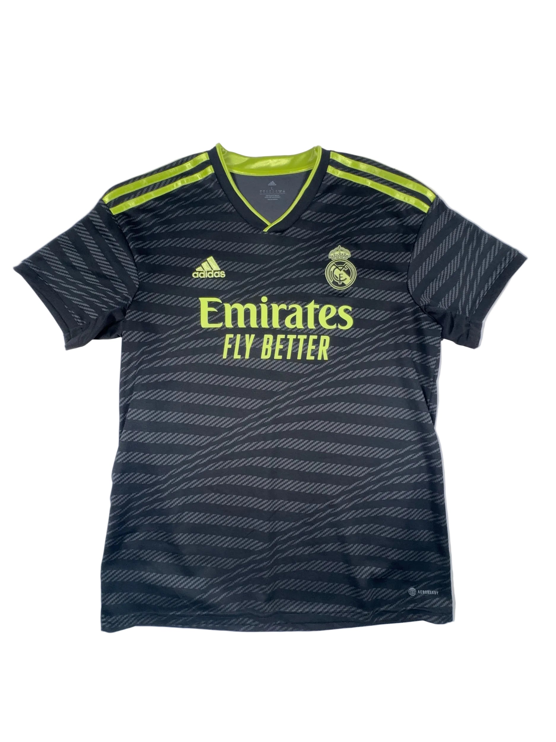 Real Madrid 2022/23 Third Shirt - L