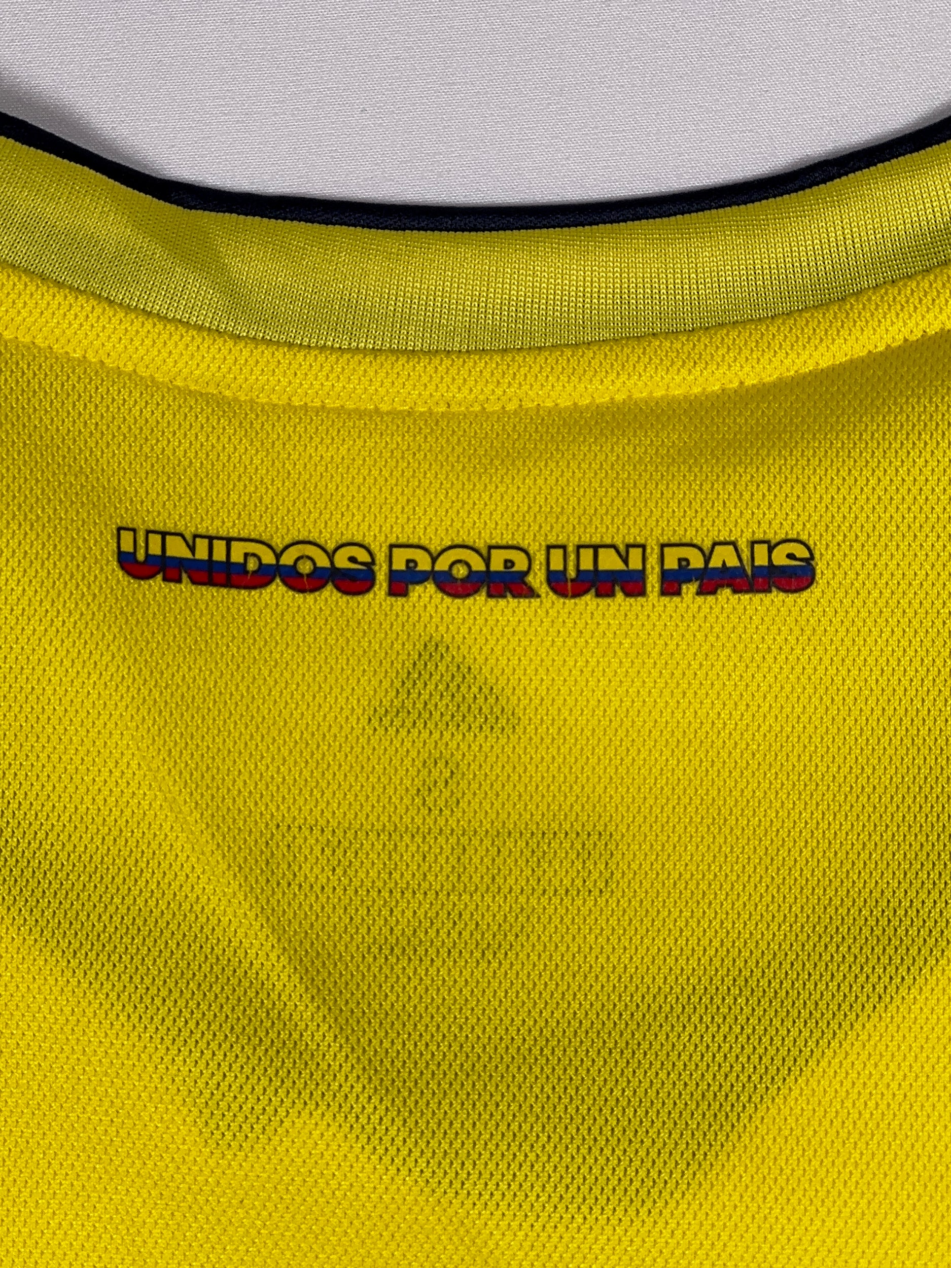 Colombia 2018/19 Home Shirt - S