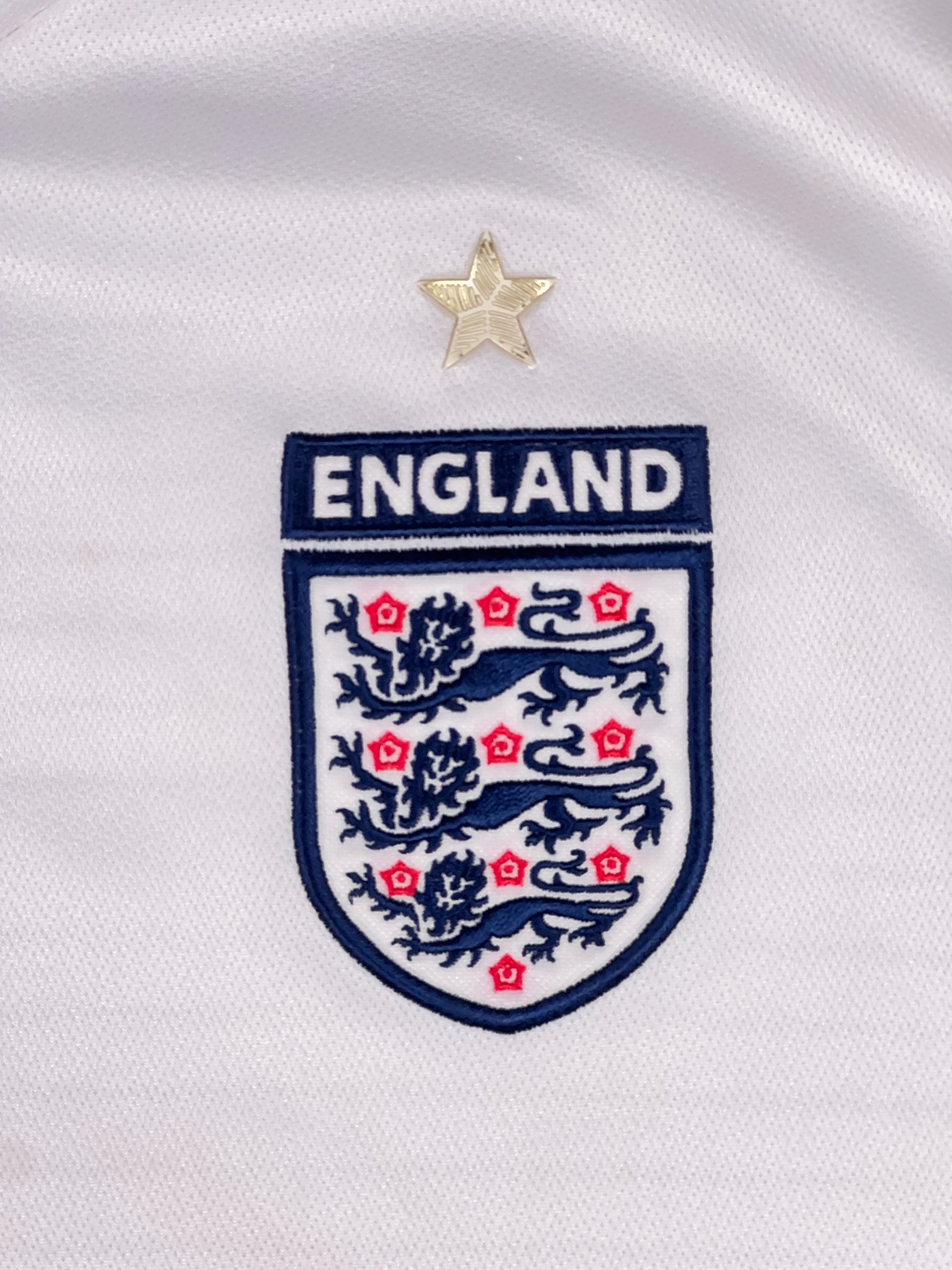 England 2006/07 Home Shirt - L