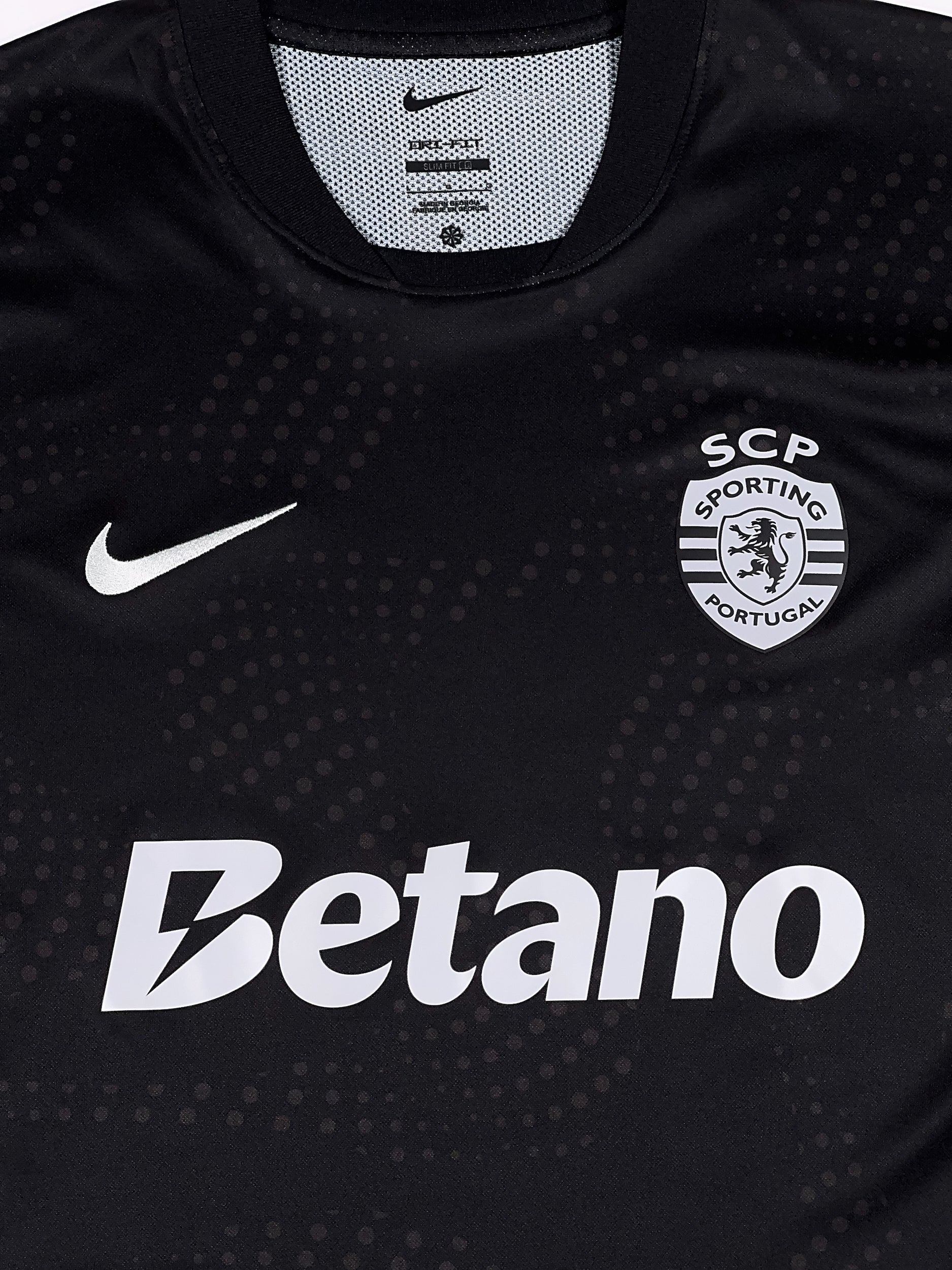 Sporting Lisbon 2025/26 Home Shirt - L