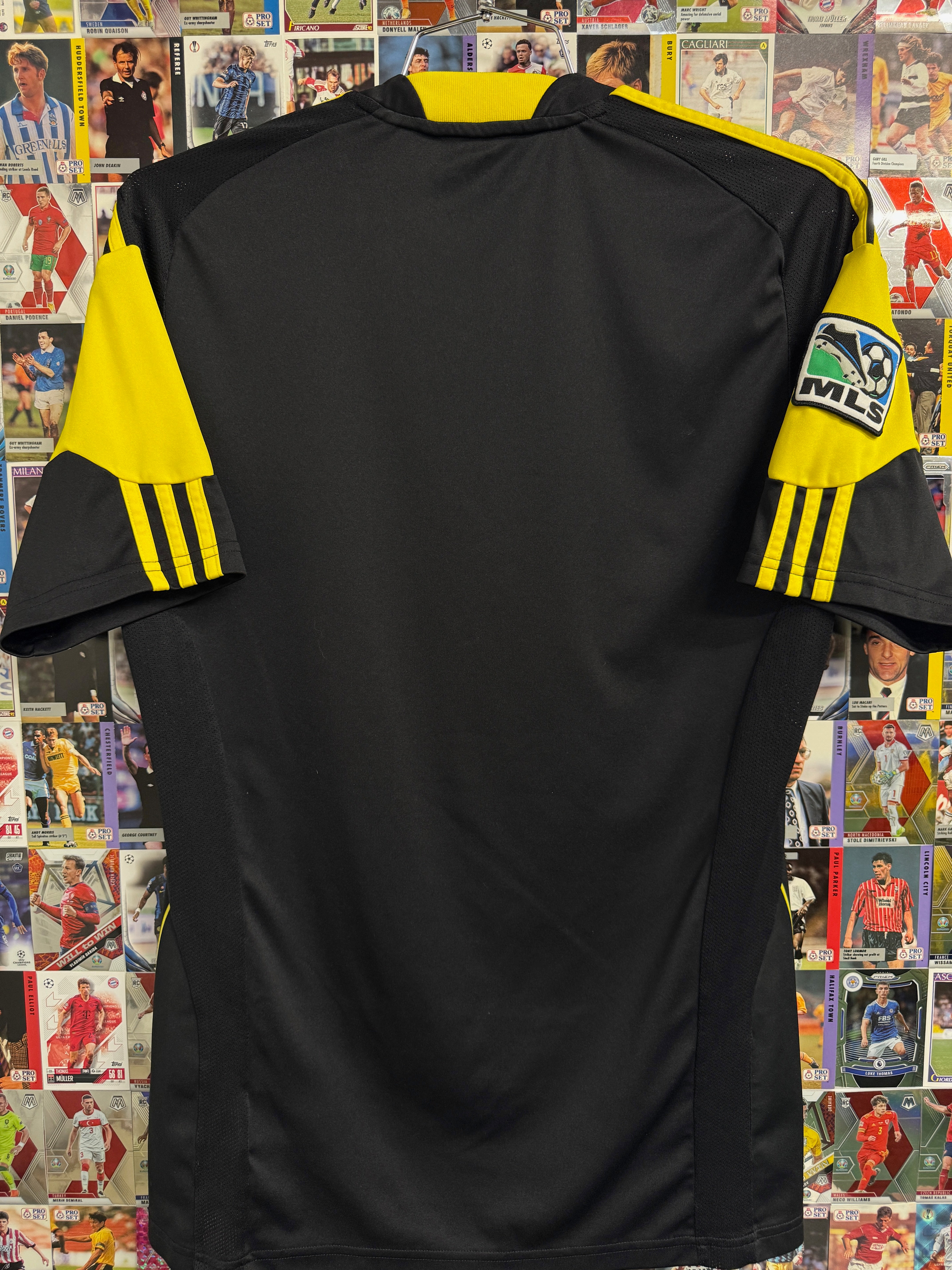 Columbus Crew 2010/12 Away Shirt - M