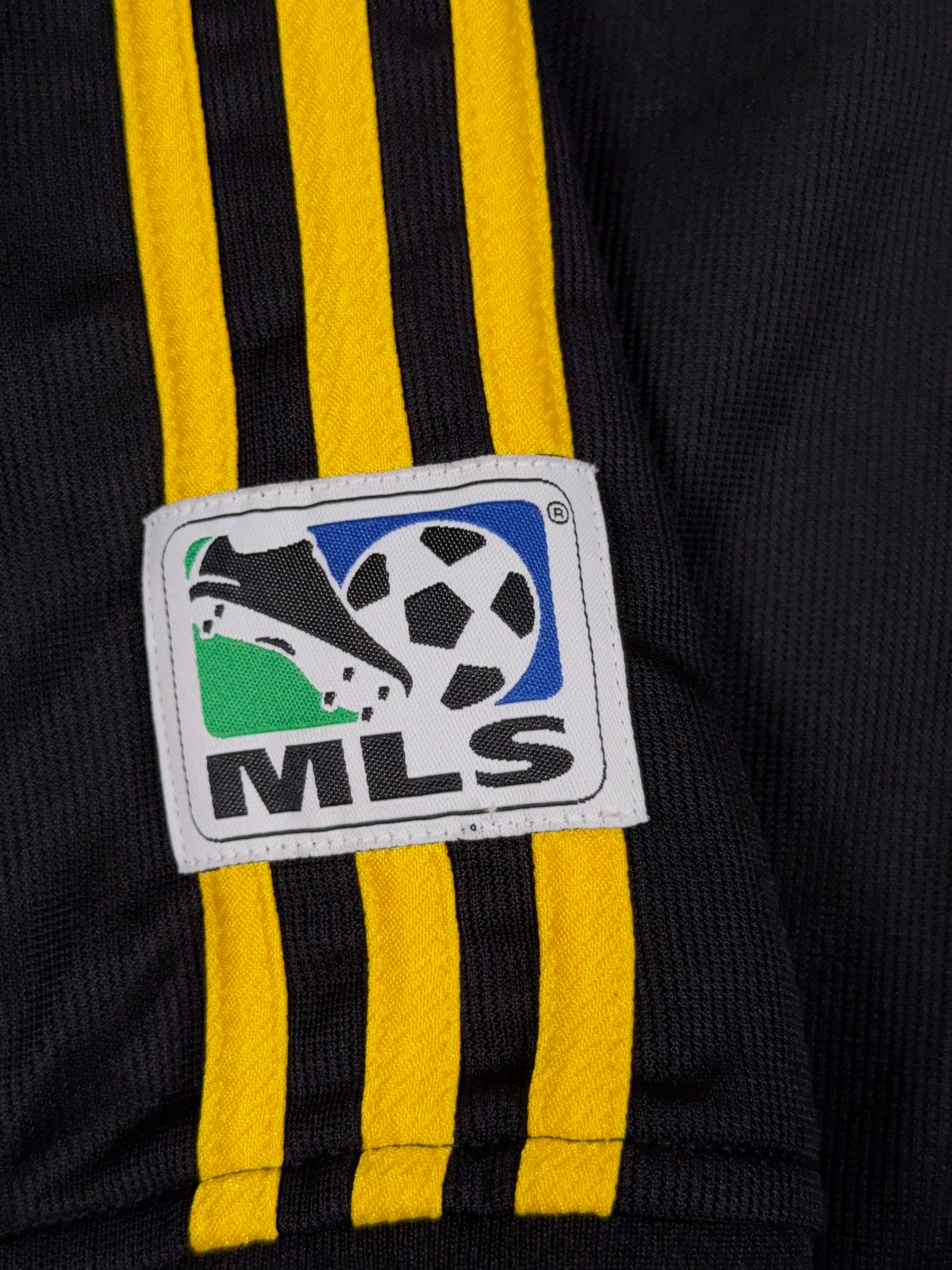 Columbus Crew 1999/00 Away Shirt - XL