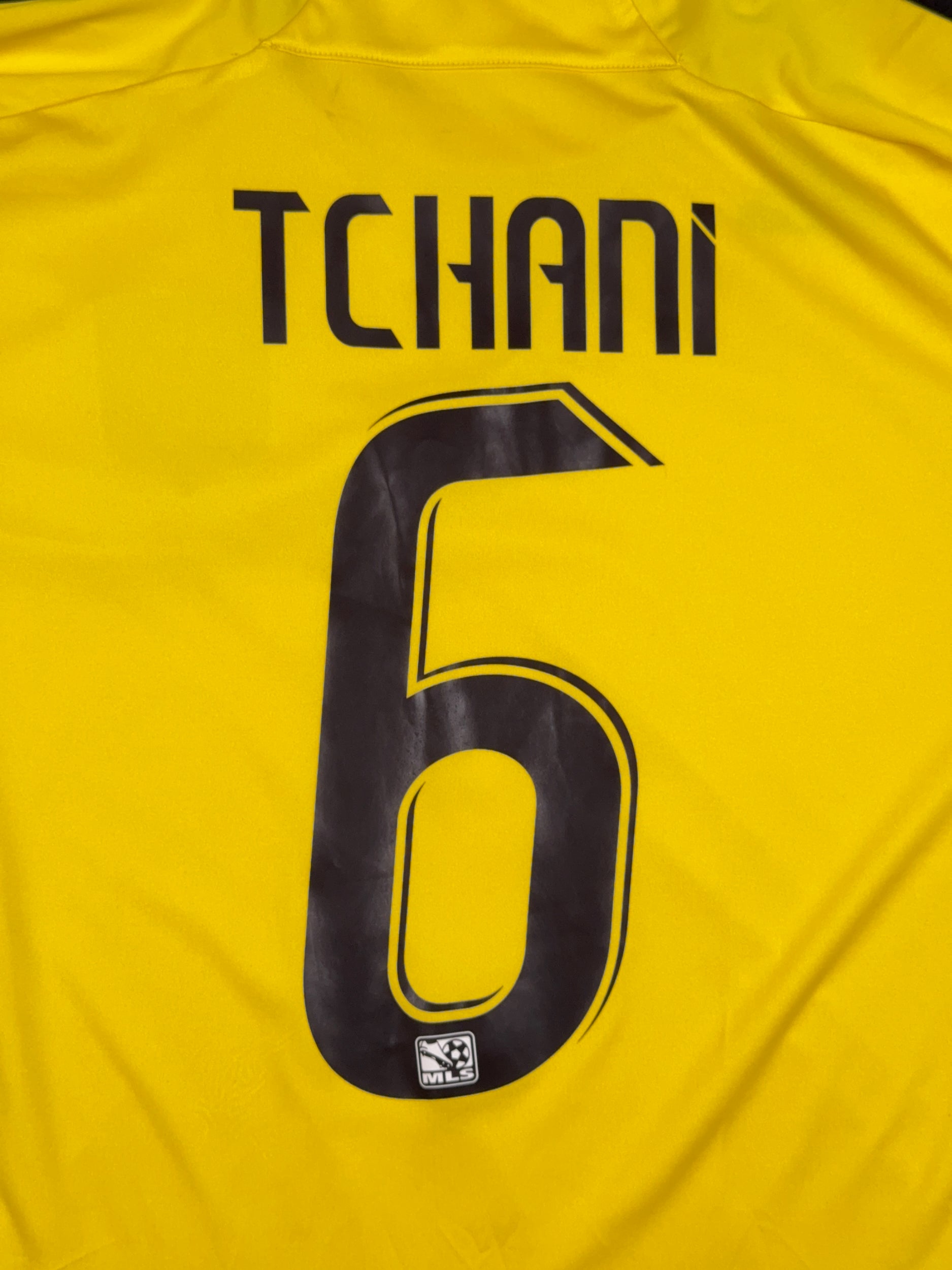 Columbus Crew 2010/12 Tony Tchani #6 Home Shirt - L