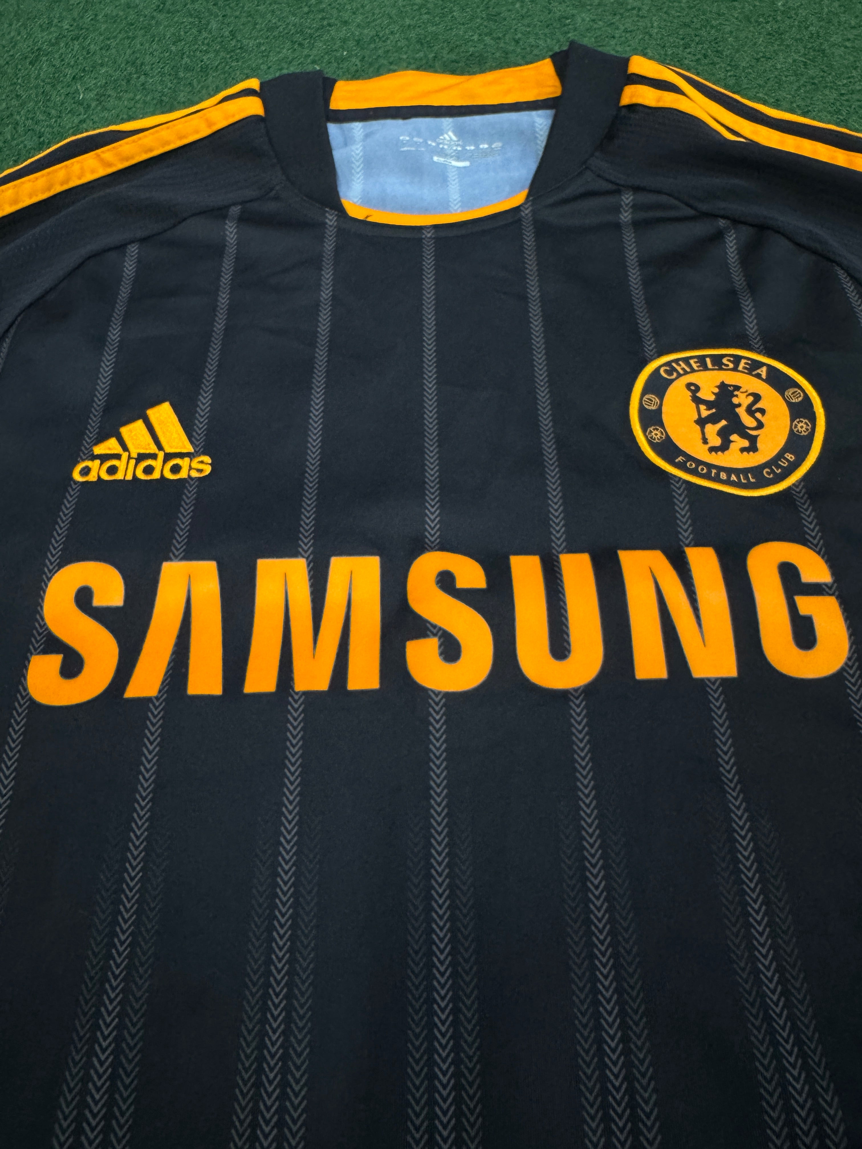 Chelsea 2010/11 Away Shirt | Retro Screamers