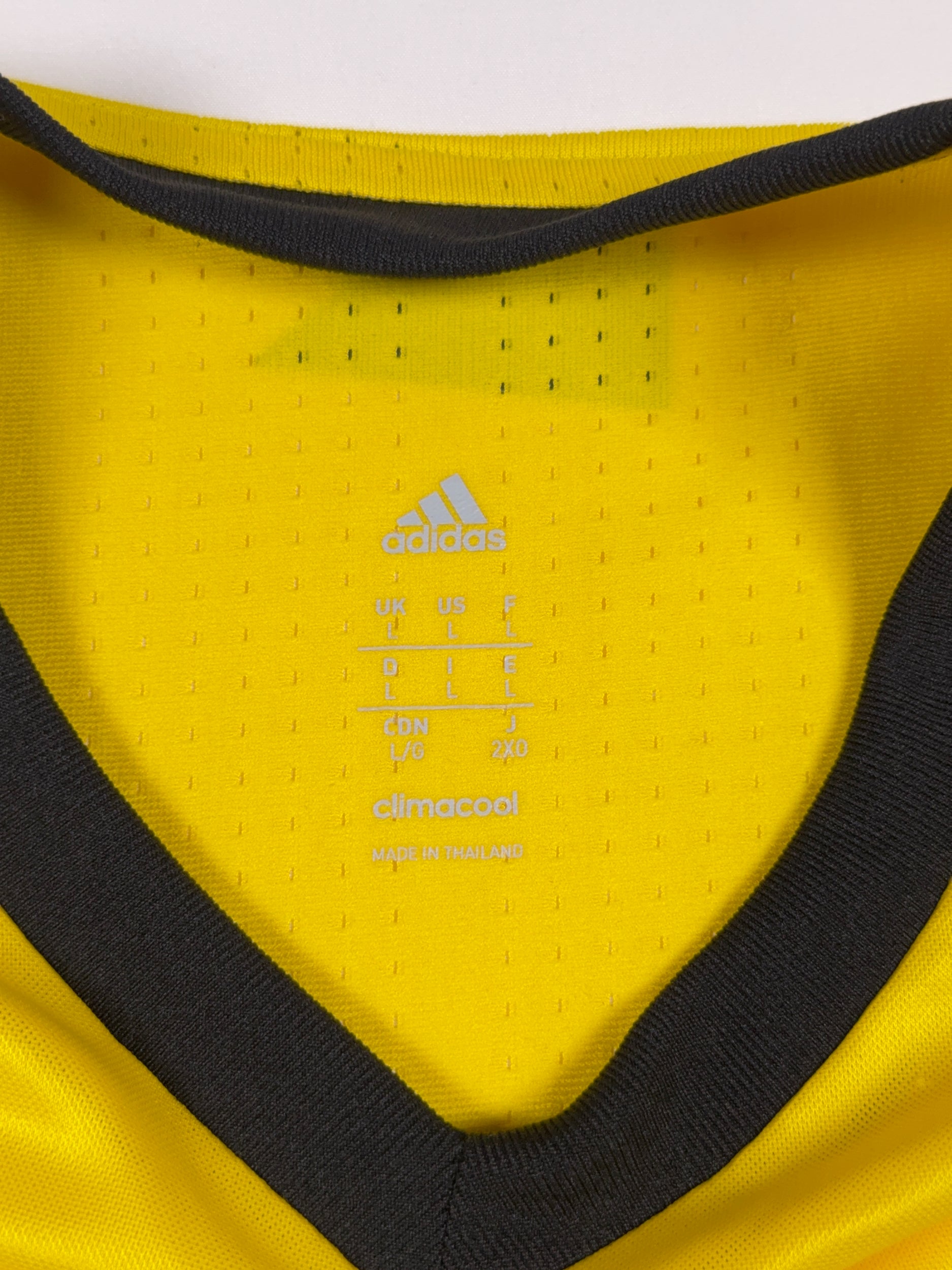 Columbus Crew 2017/19 Lucas Zelarayan #10 Signed Home Shirt - L