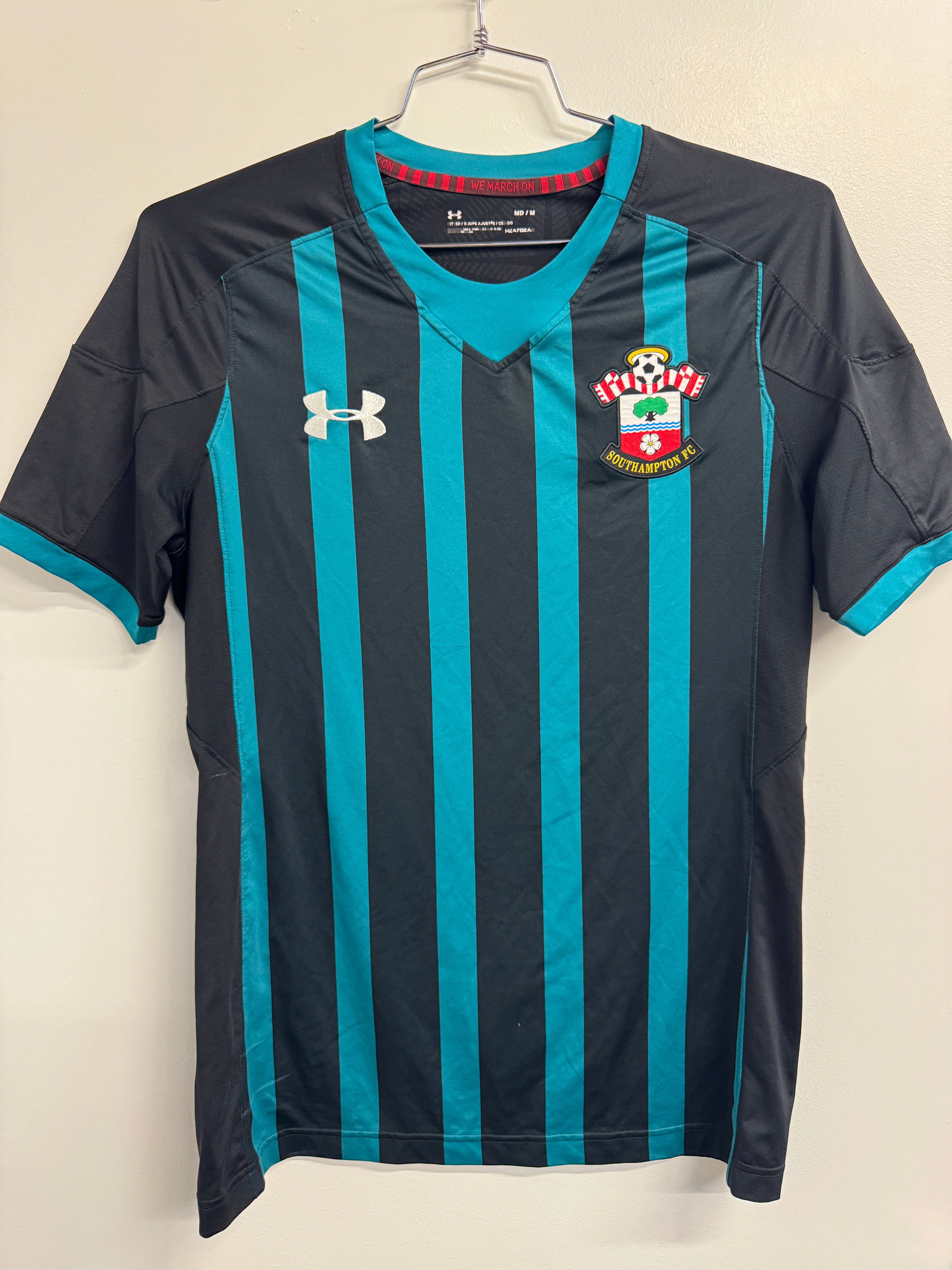 Southampton 2017 Away Shirt - M