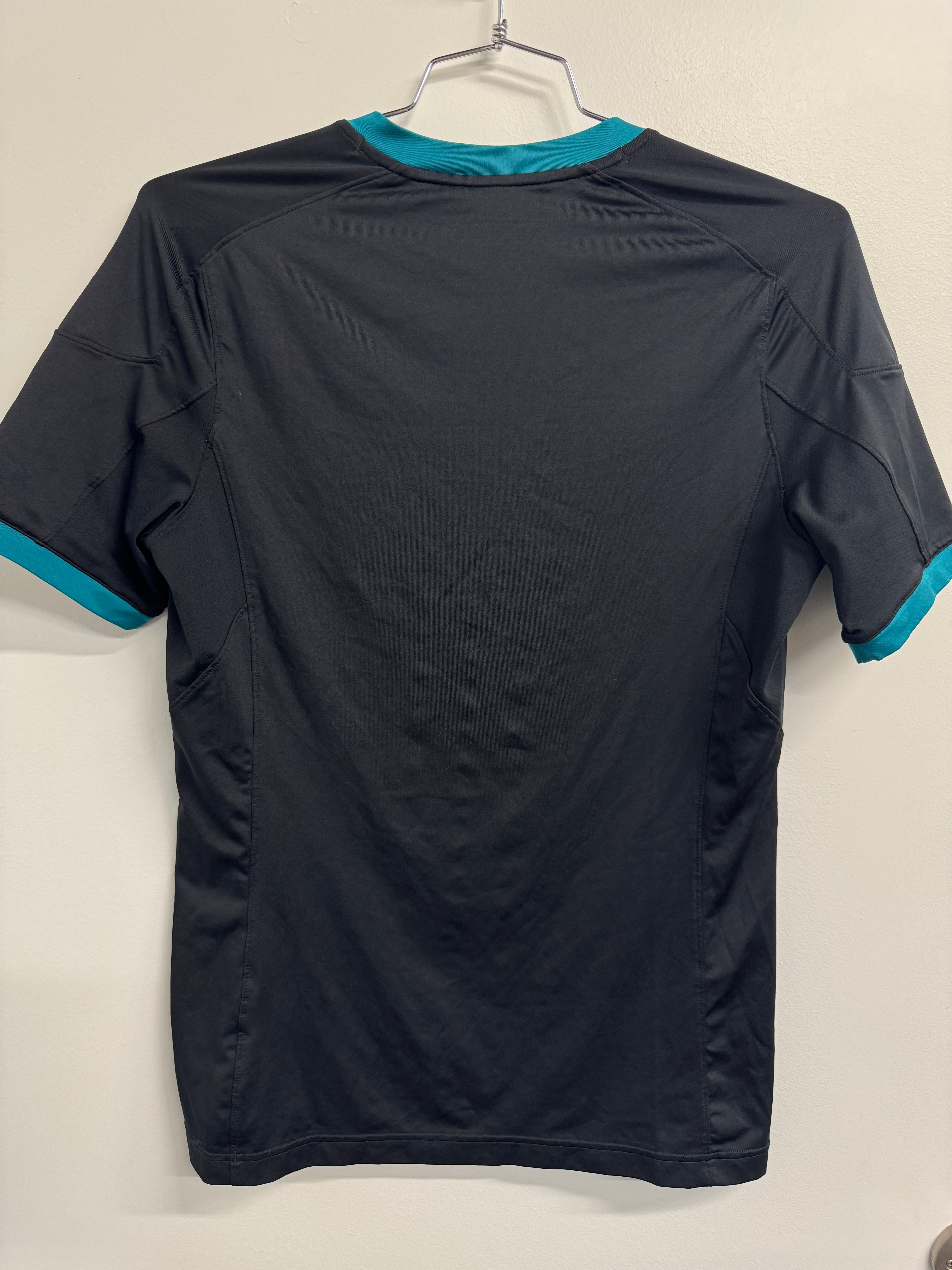 Southampton 2017 Away Shirt - M