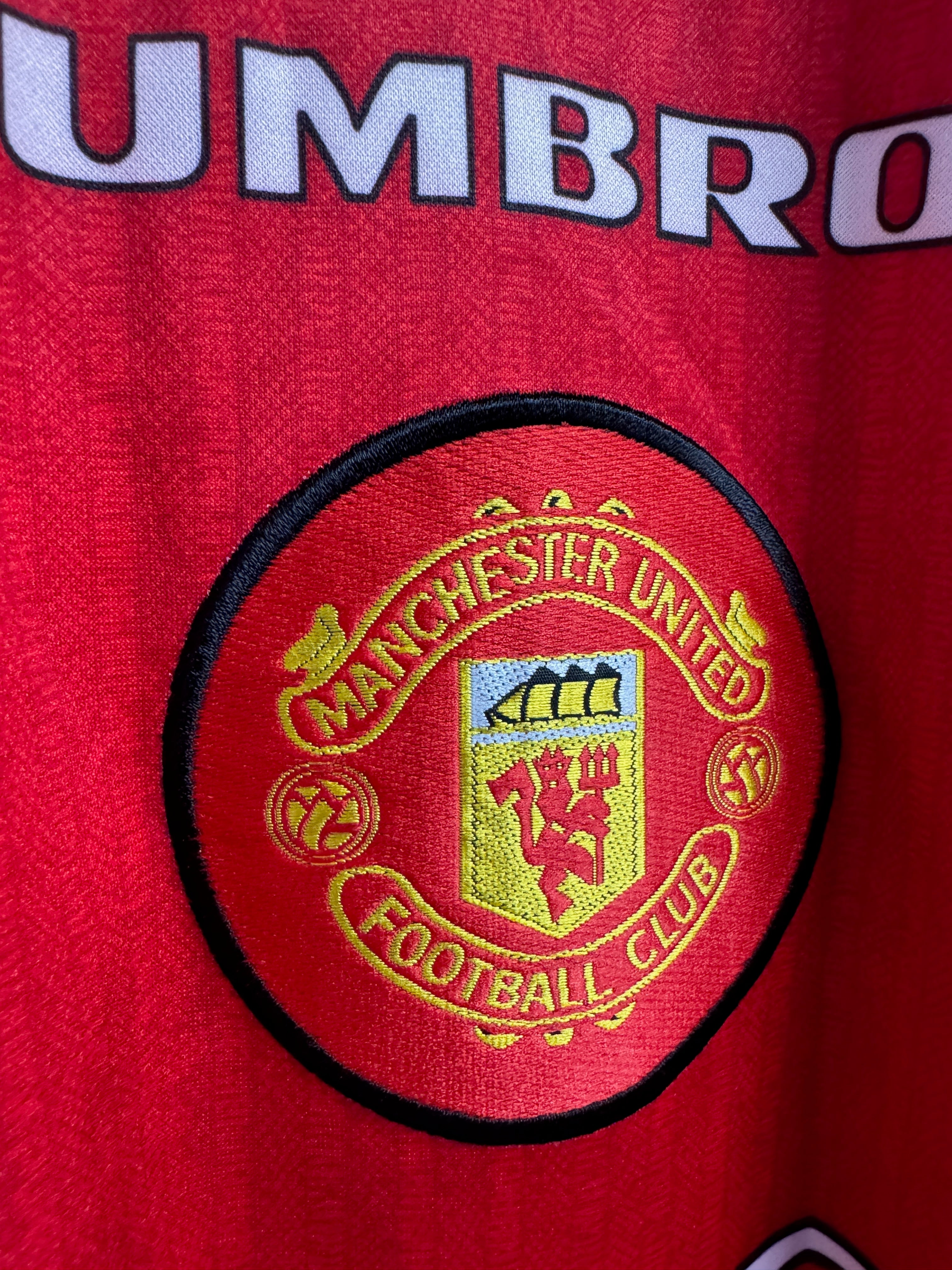 Manchester United 1996/97 Home Shirt | Retro Screamers