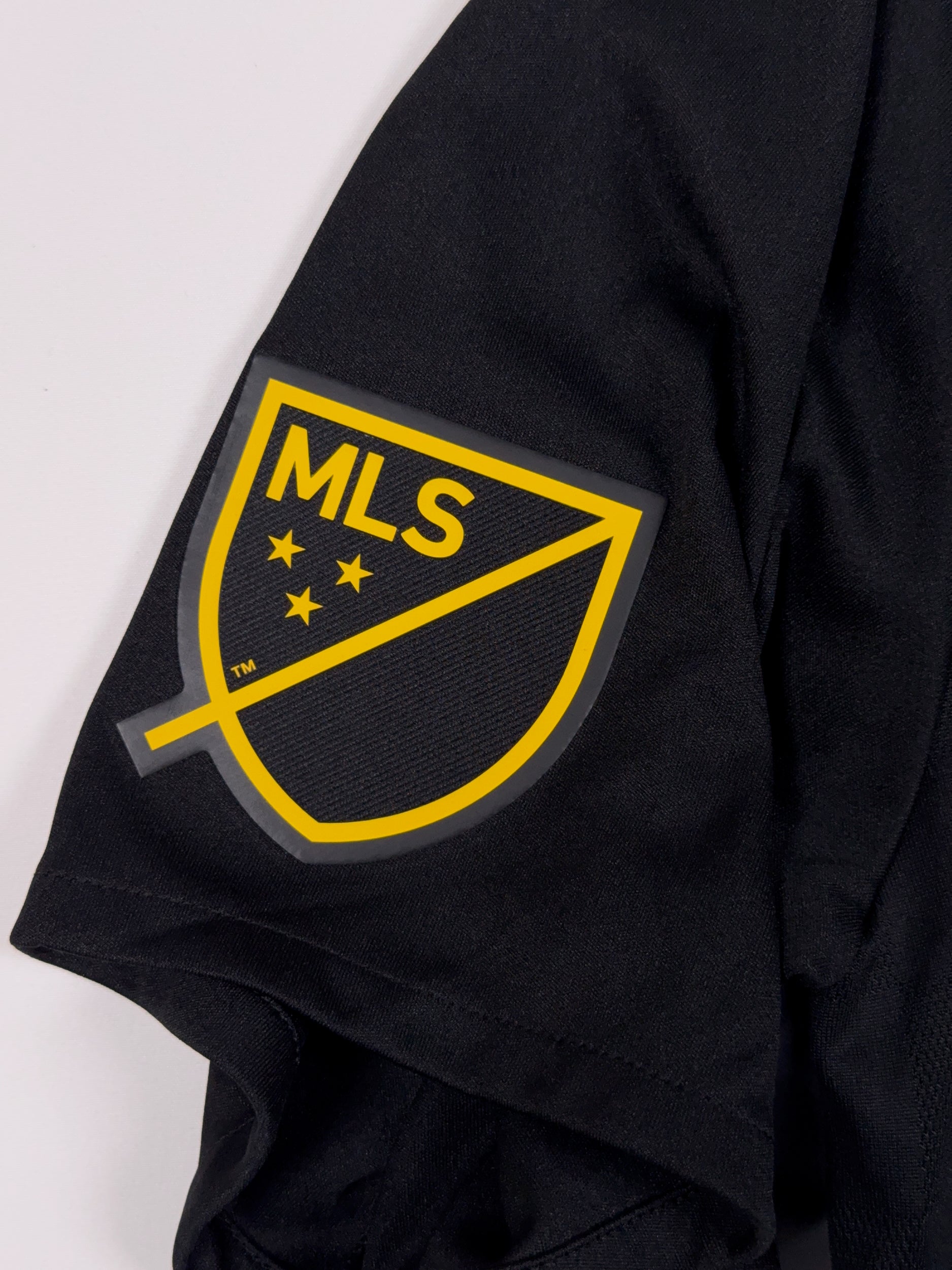 Columbus Crew Auswärtstrikot 2018/19 - L