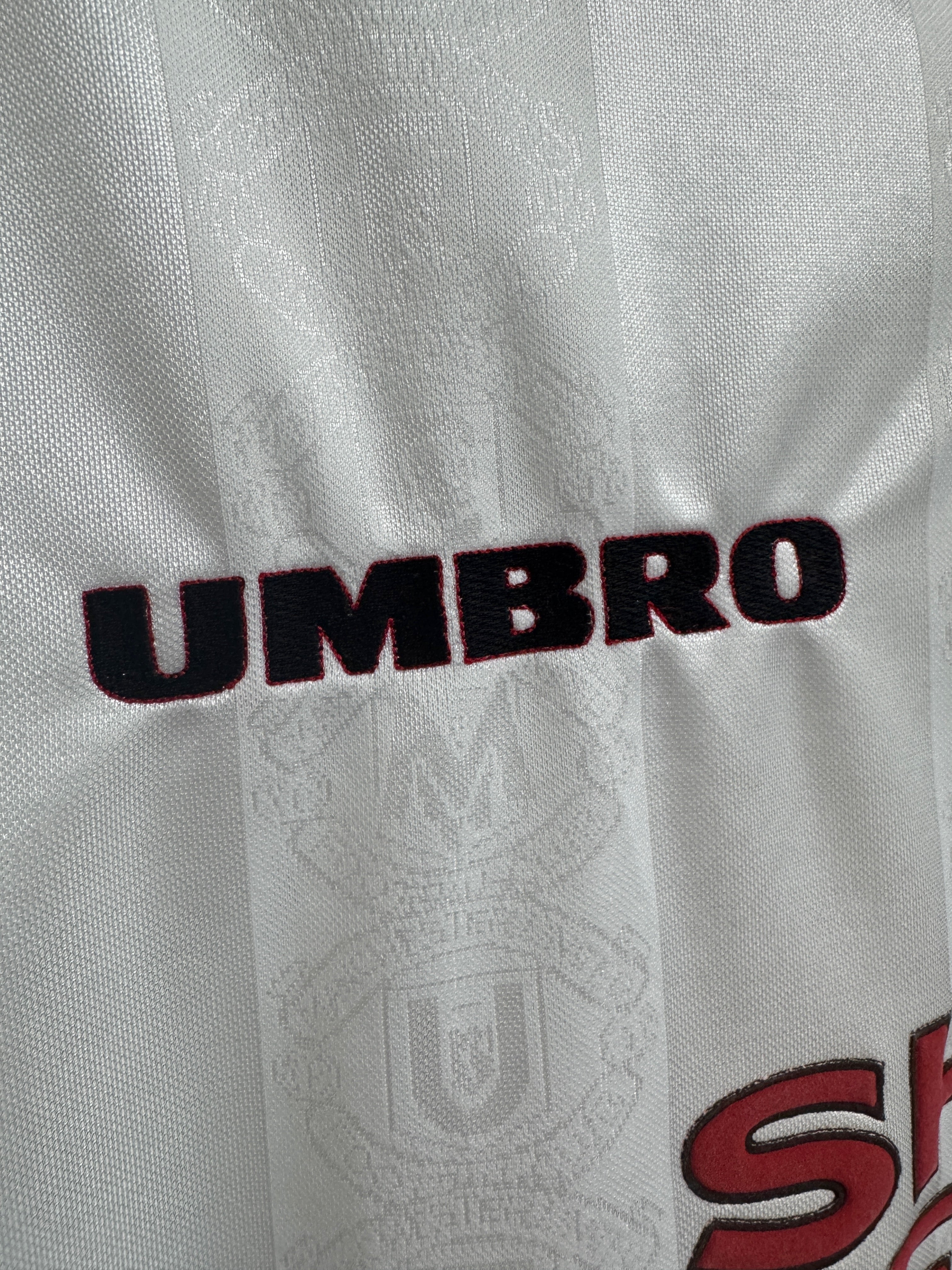 Manchester United 1997 Away Shirt - XL