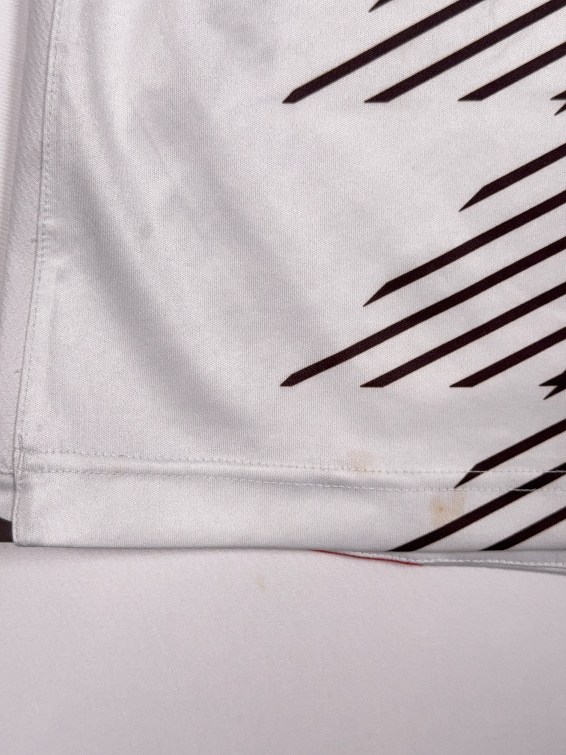 St. Pauli 2015/16 Away Shirt - S