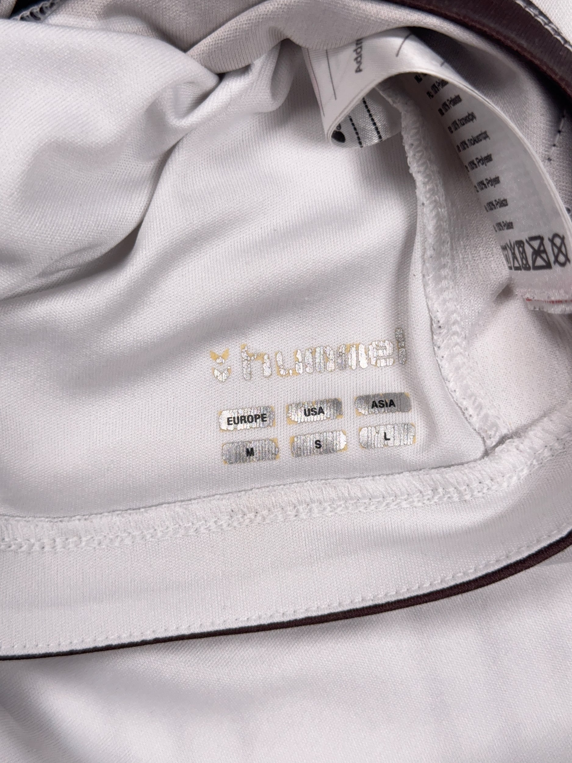 St. Pauli 2015/16 Away Shirt - S
