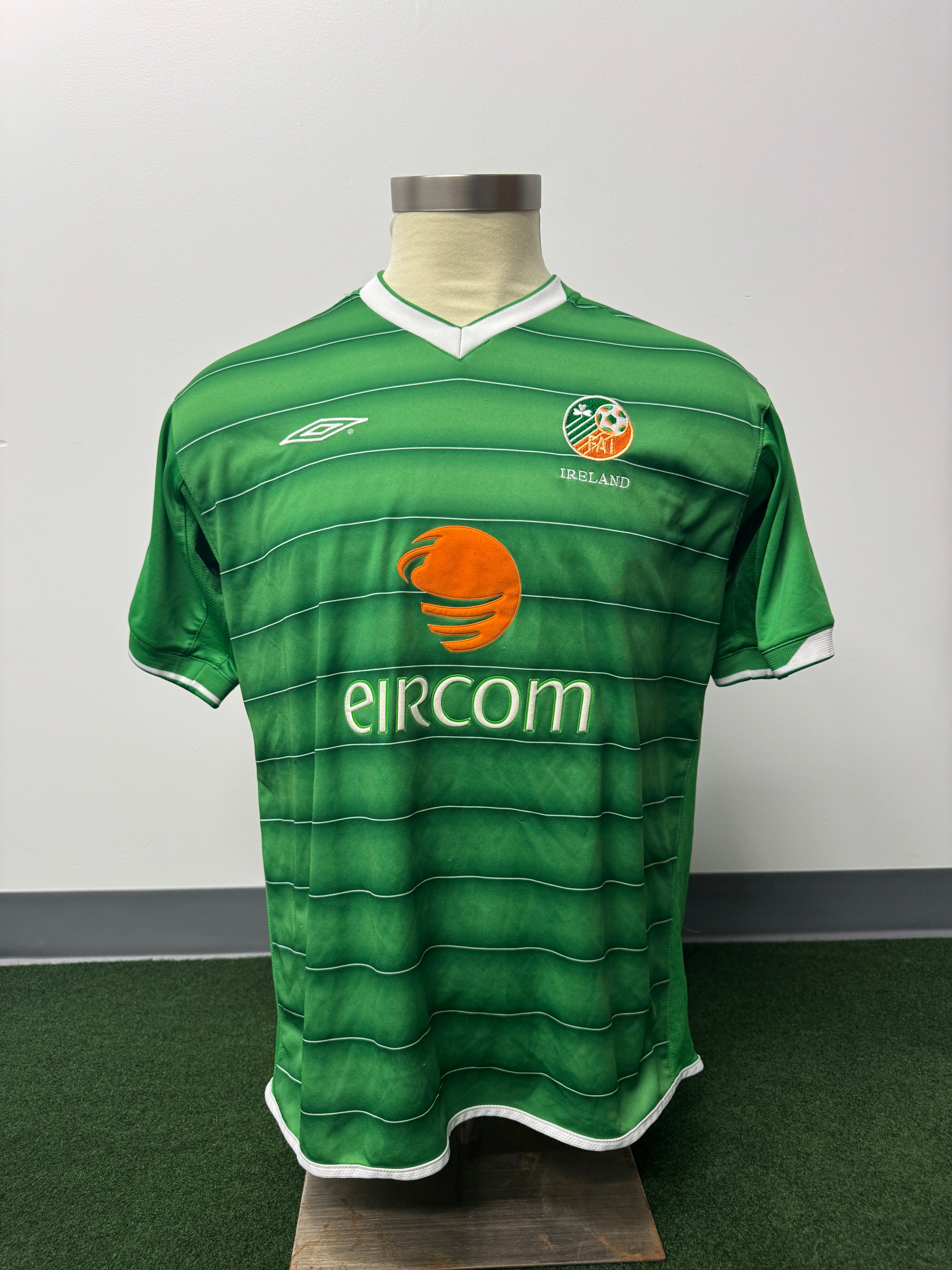 Ireland 2002/03 Home Shirt | Retro Screamers