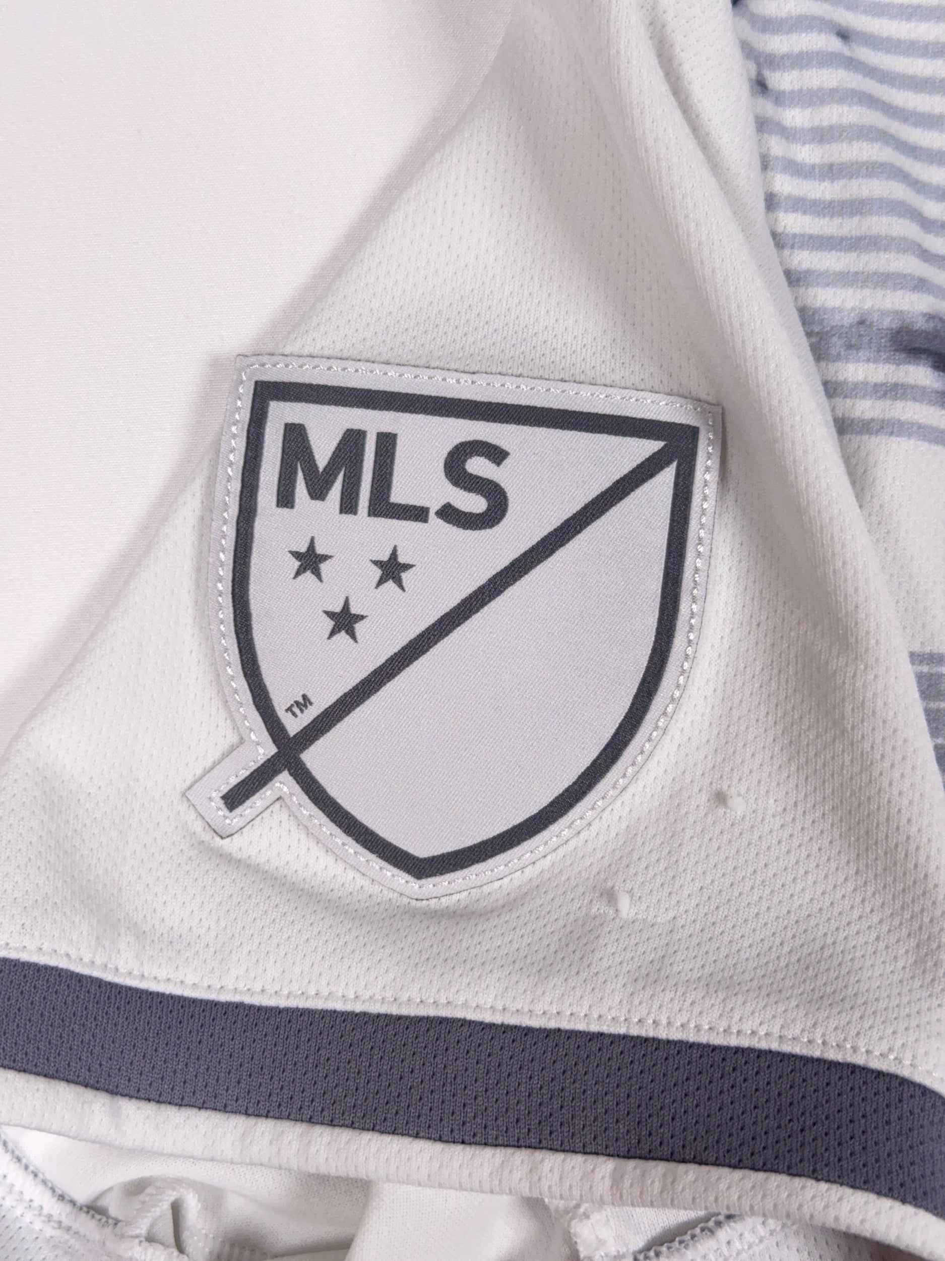 LAFC 2020/21 Away Shirt - L