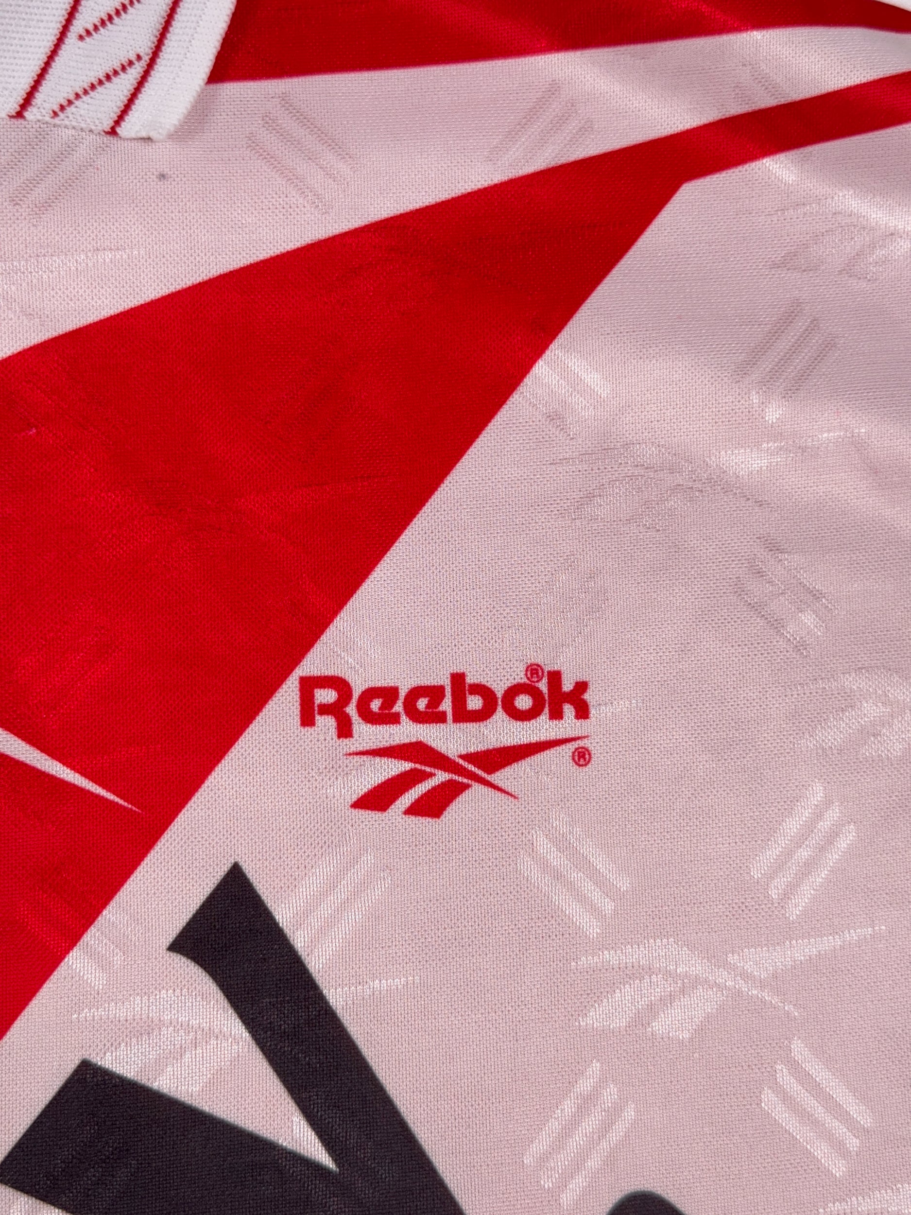 Utrecht 1995/97 Home Shirt - M