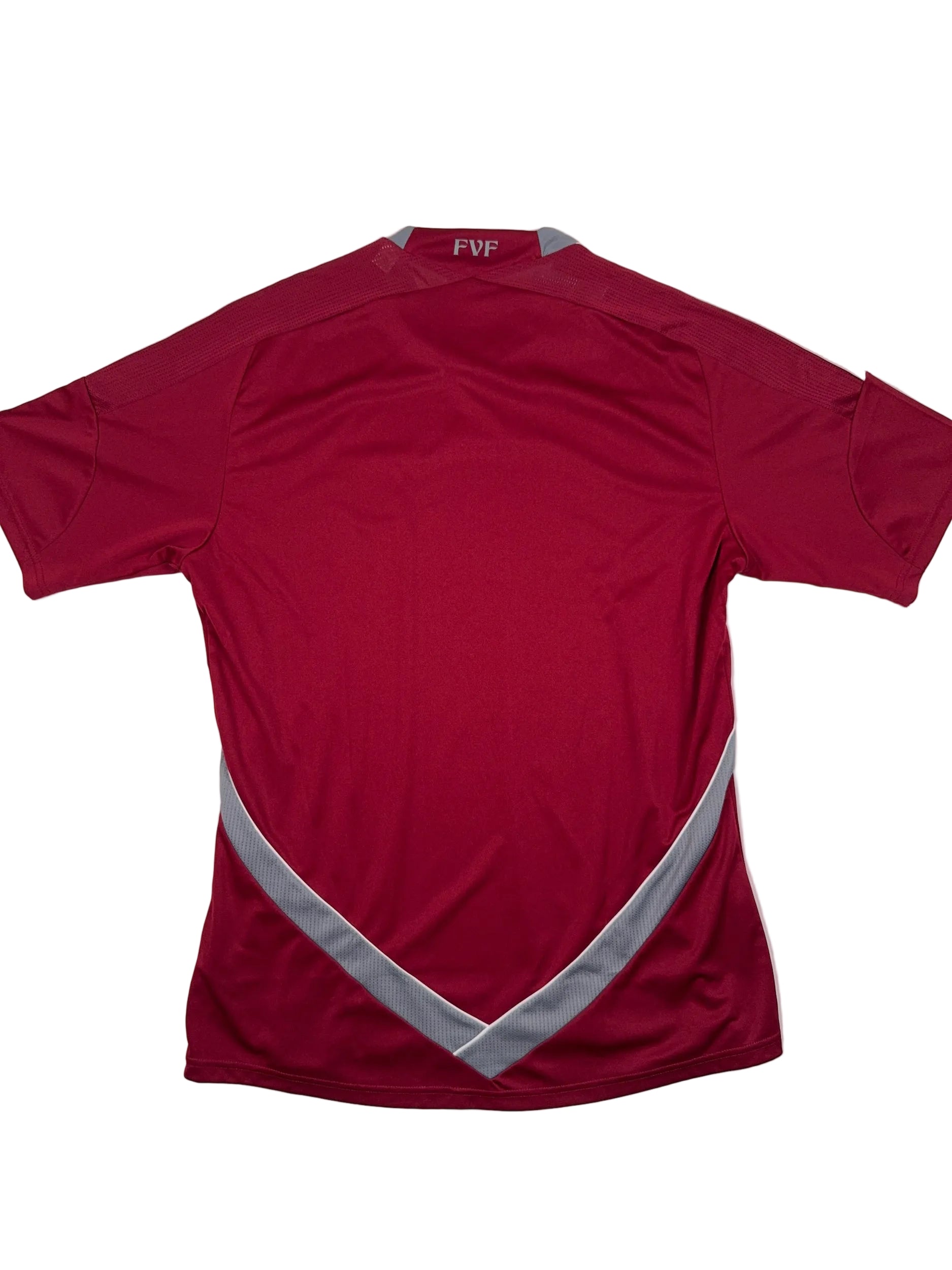 Venezuela 2011/14 Home Shirt - L