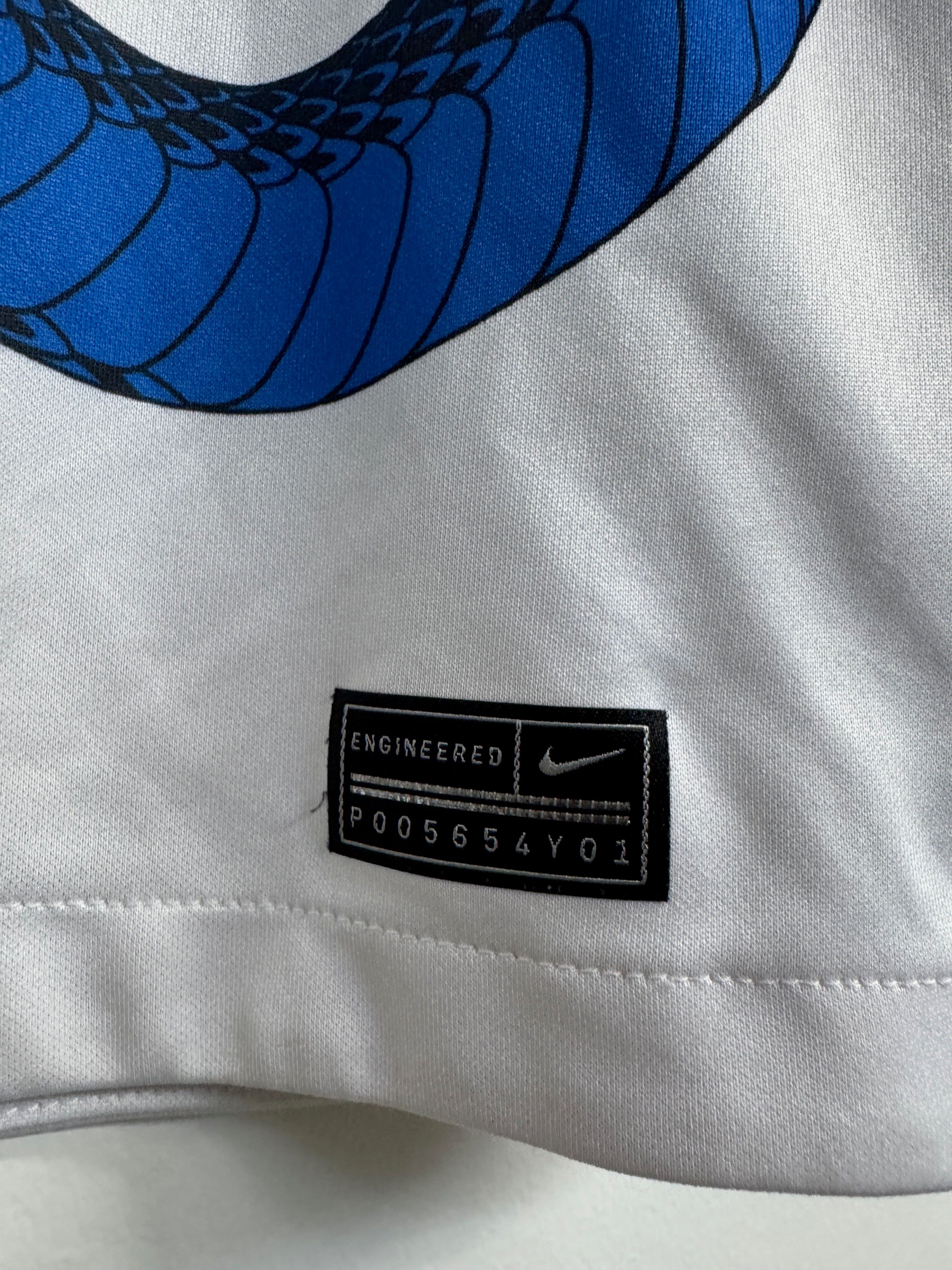 Inter Milan 2021 Away Shirt - M