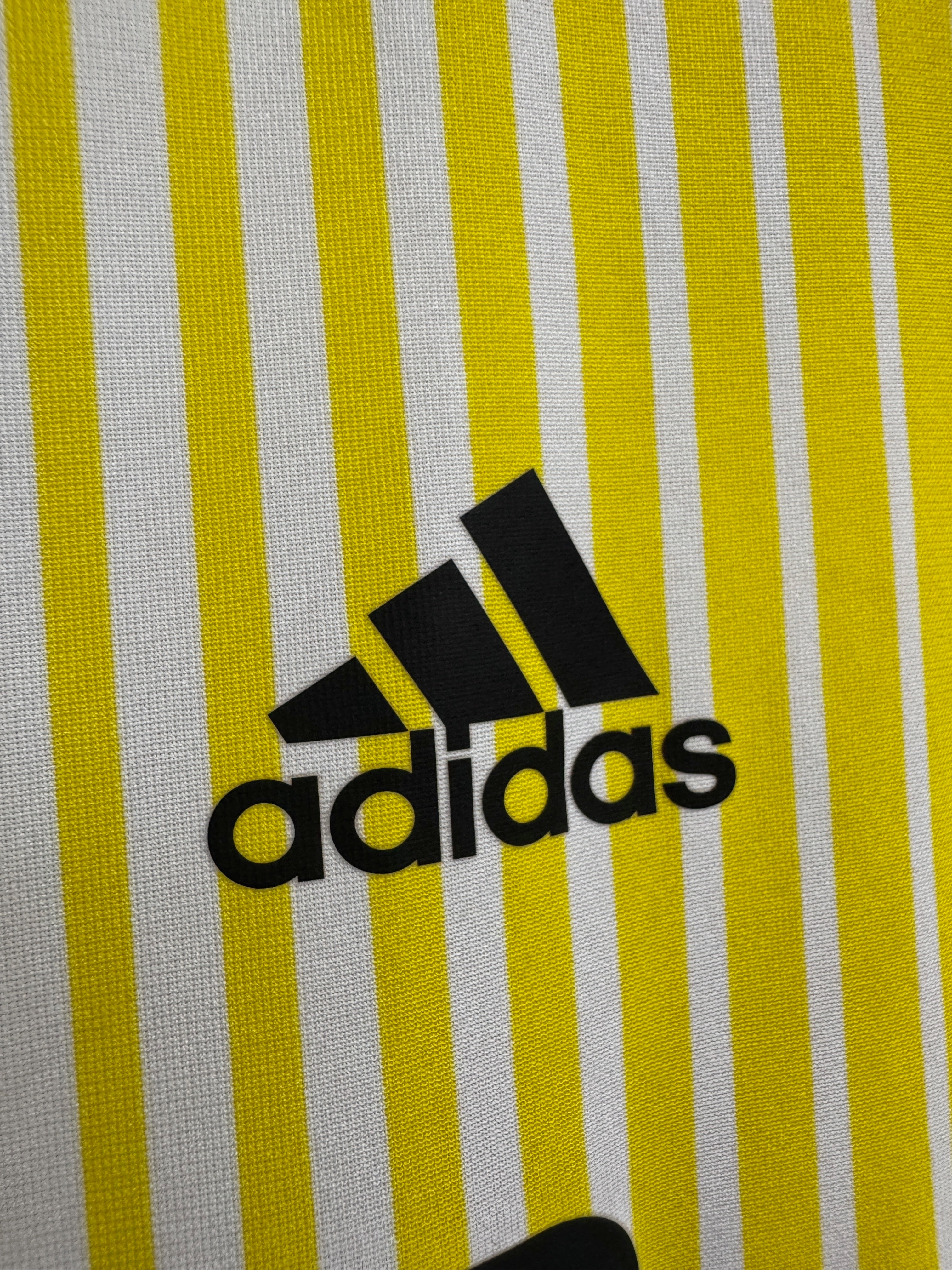 Columbus Crew 2016/17 #15 Away Shirt | Retro Screamers