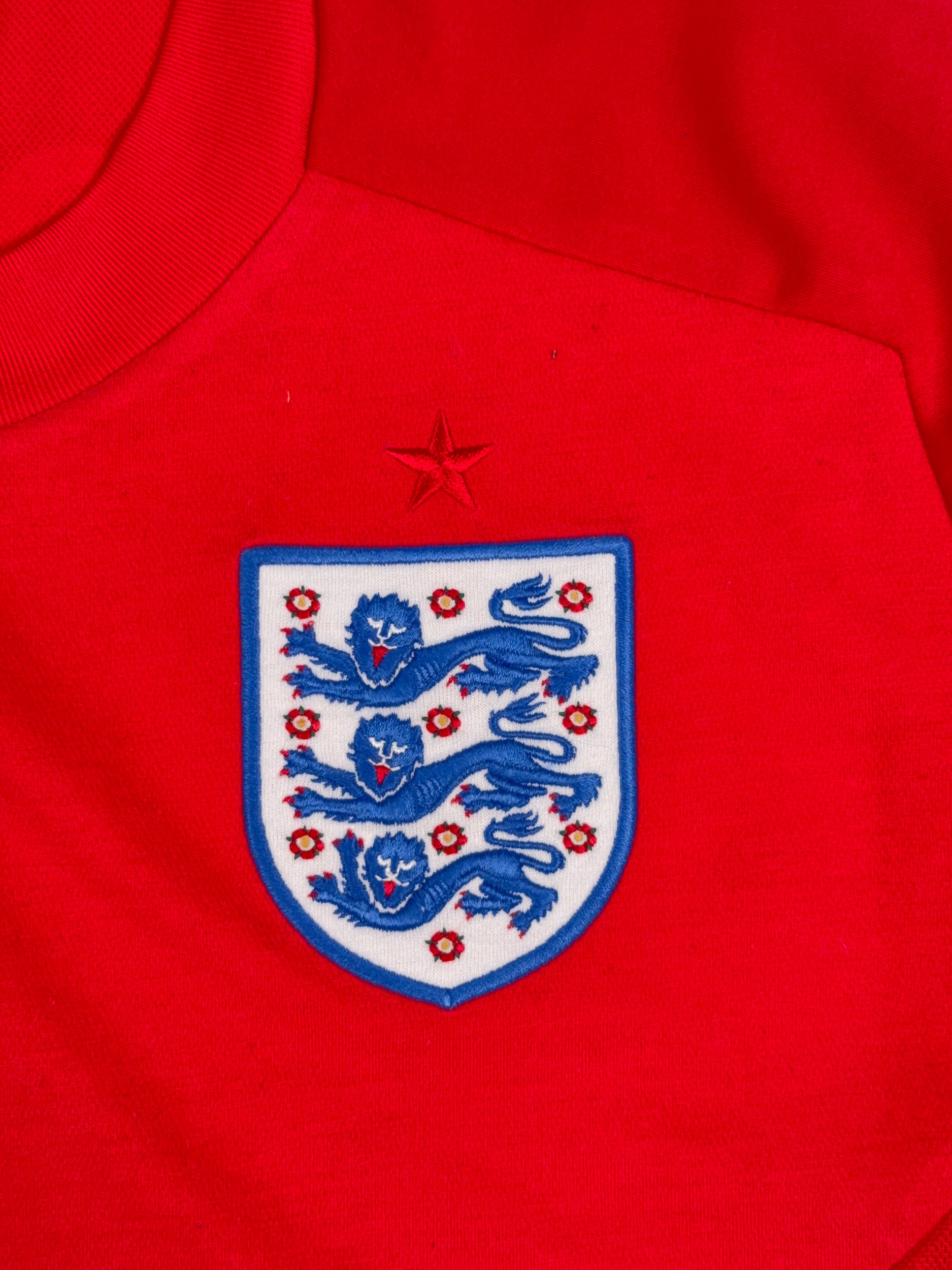 England 2010/12 Steven Gerrard #4 Away Shirt - L